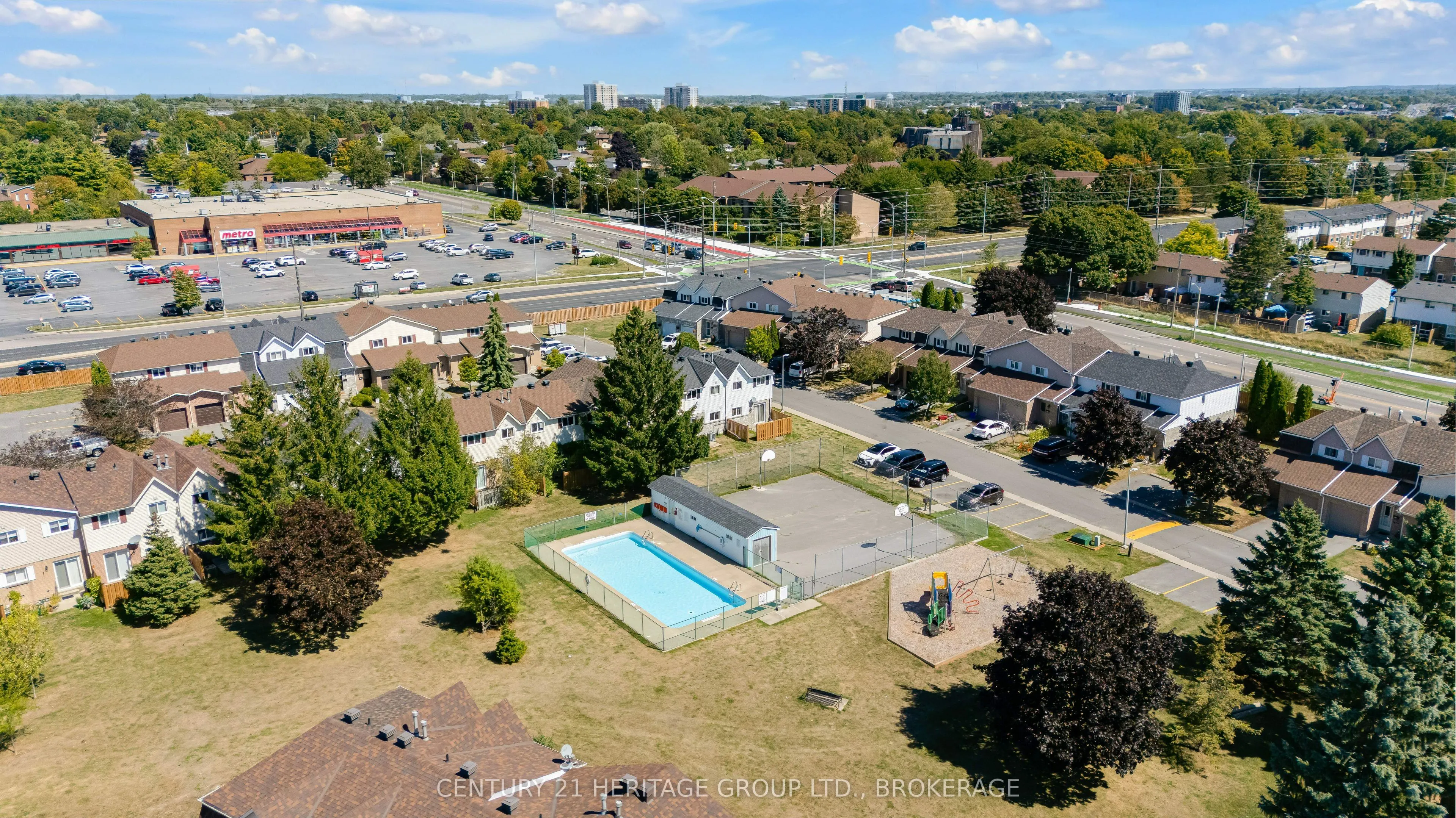 802 Datzell Lane W, #49