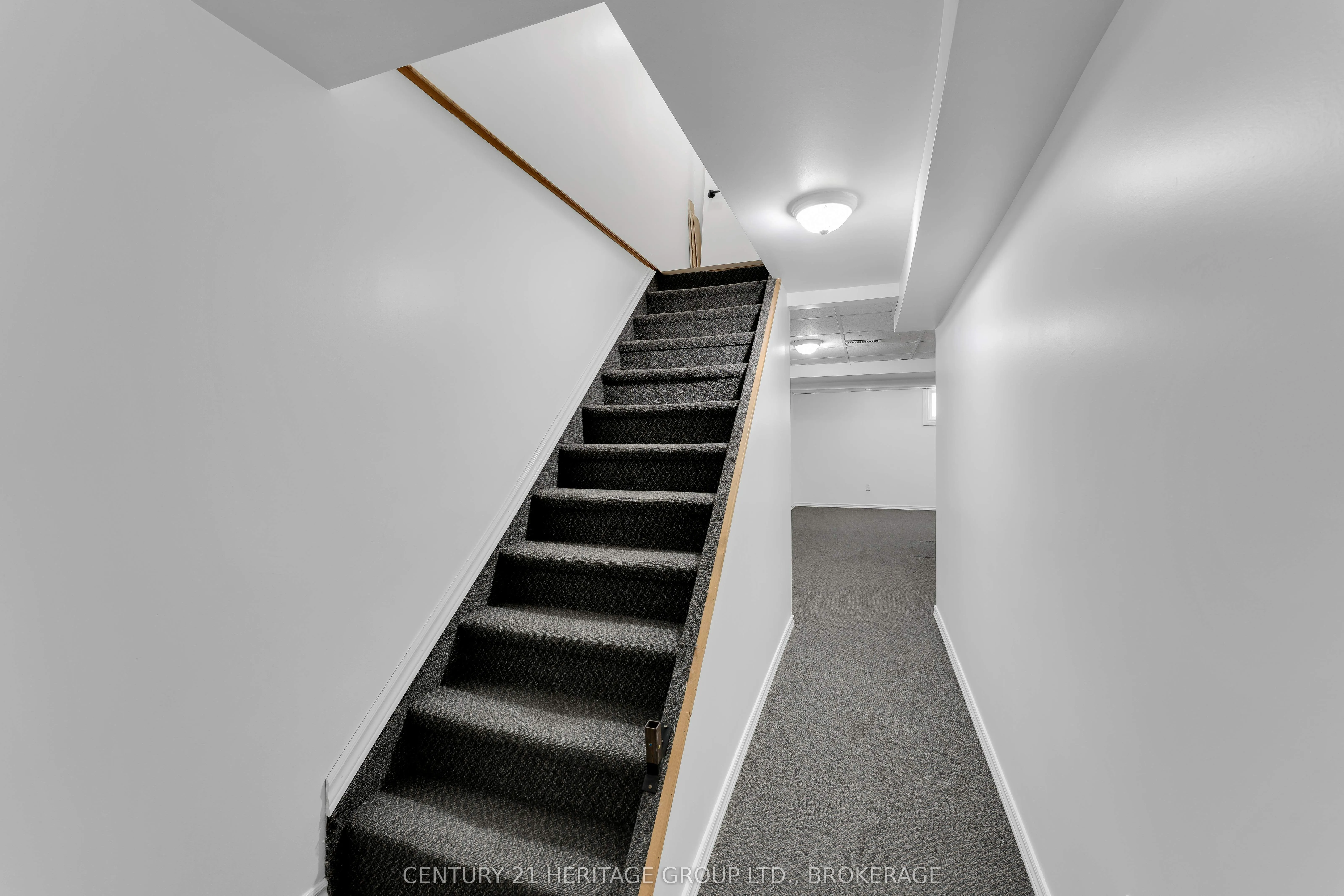802 Datzell Lane W, #49