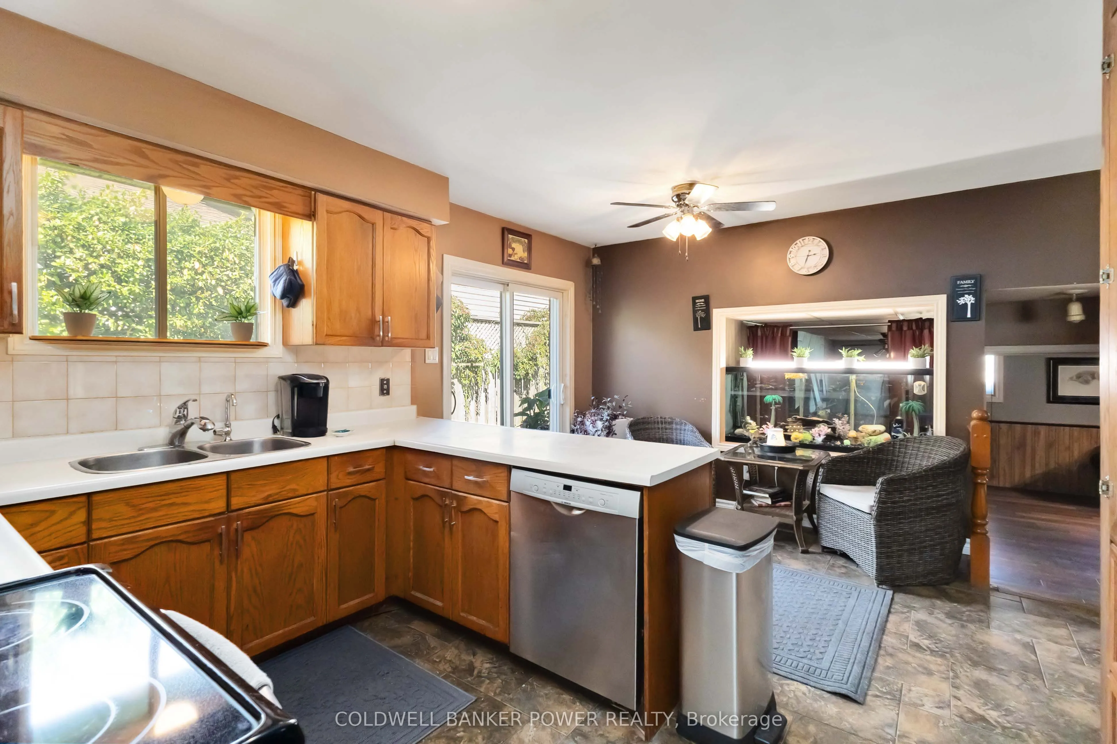 293 Banbury Crescent