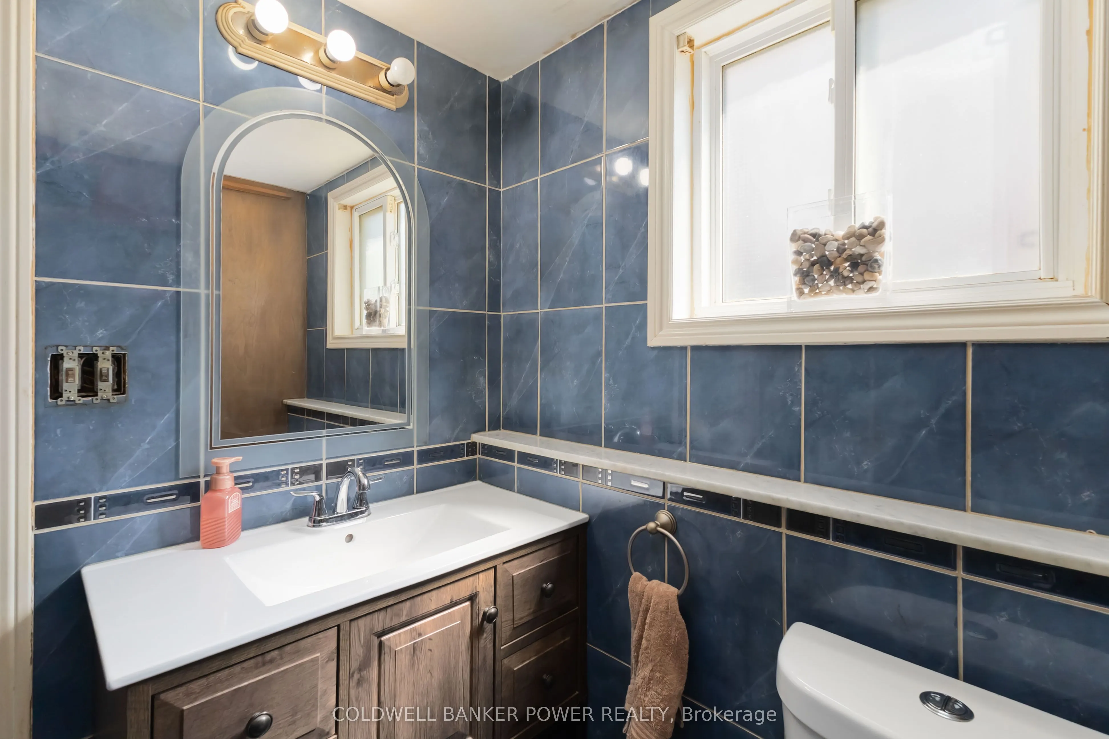 293 Banbury Crescent