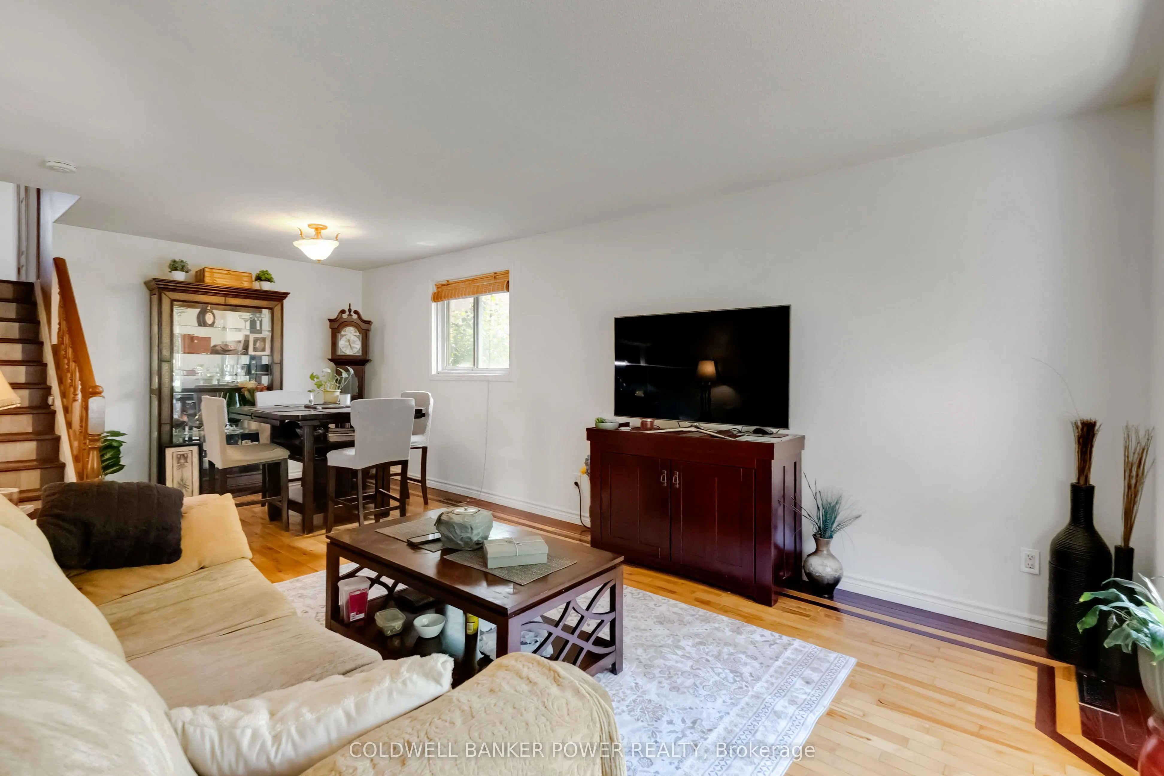 293 Banbury Crescent