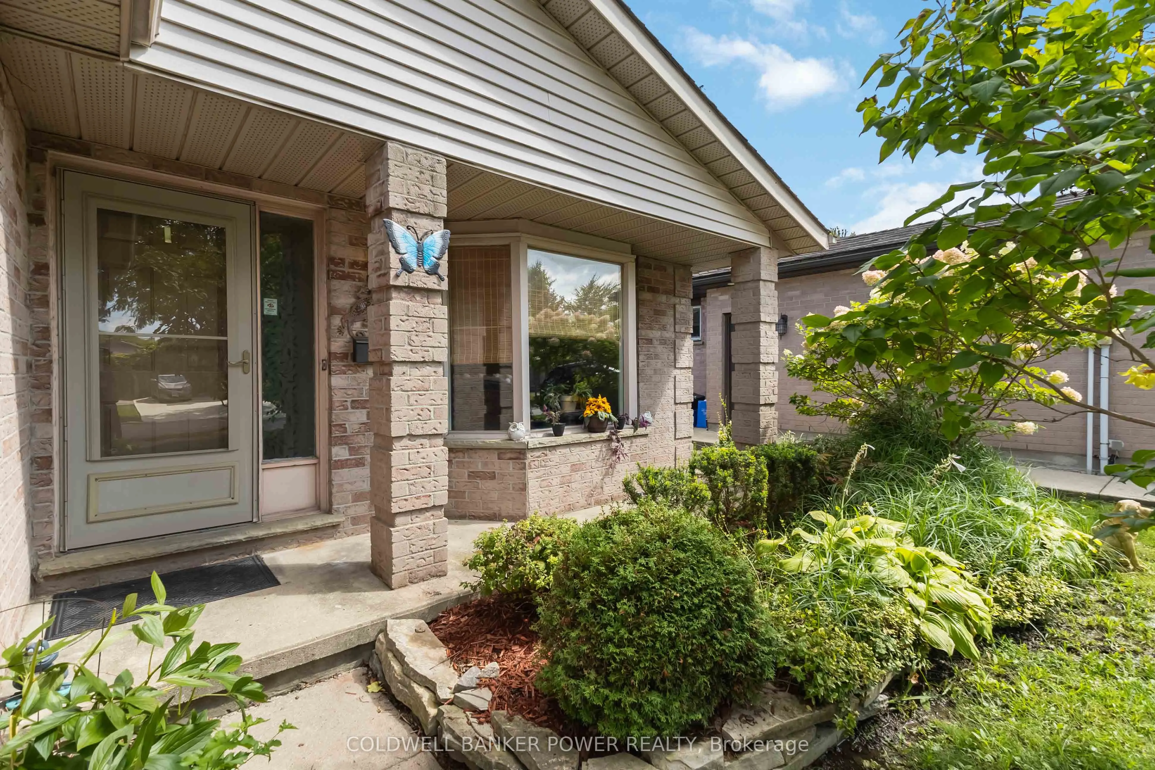 293 Banbury Crescent