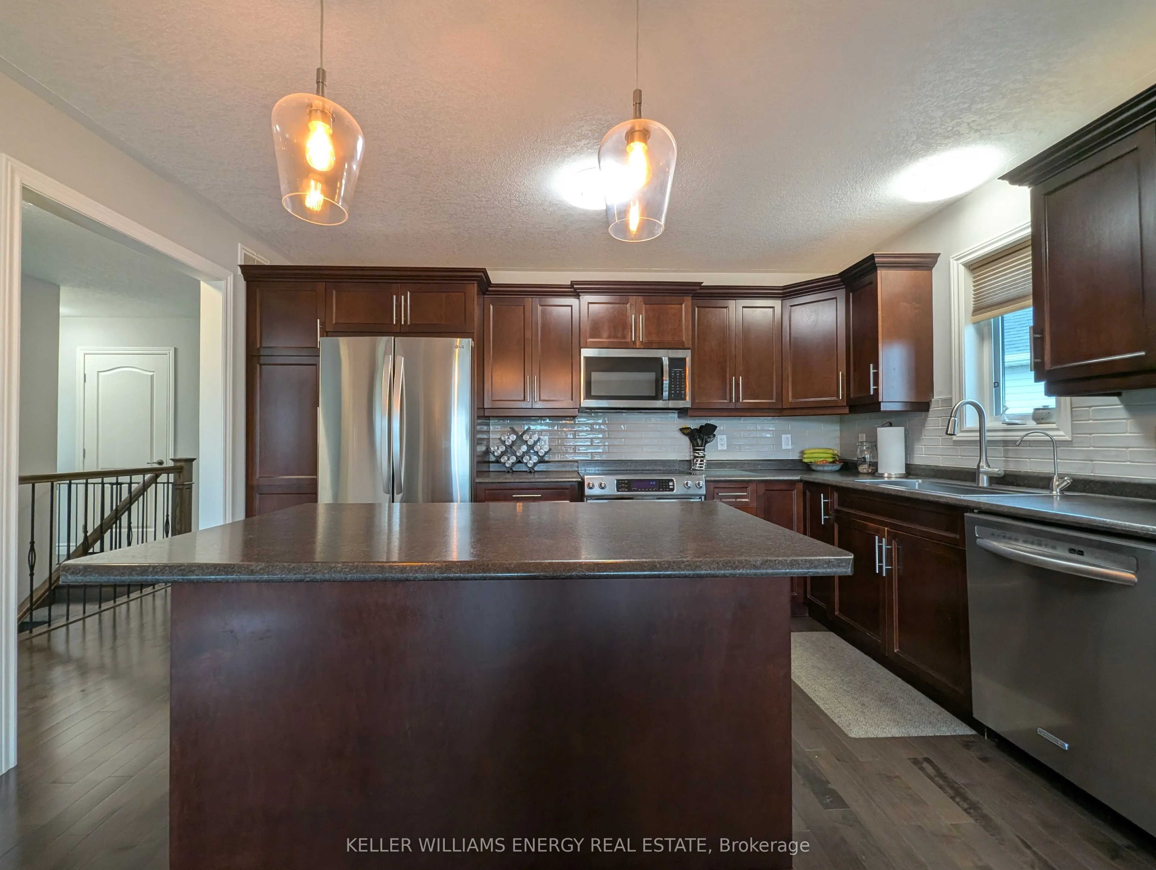 34 Mount Grove Crescent
