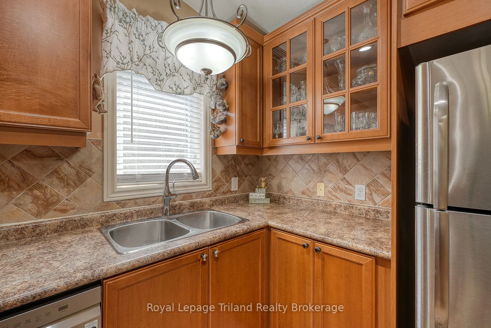 54 Garden Avenue, #1