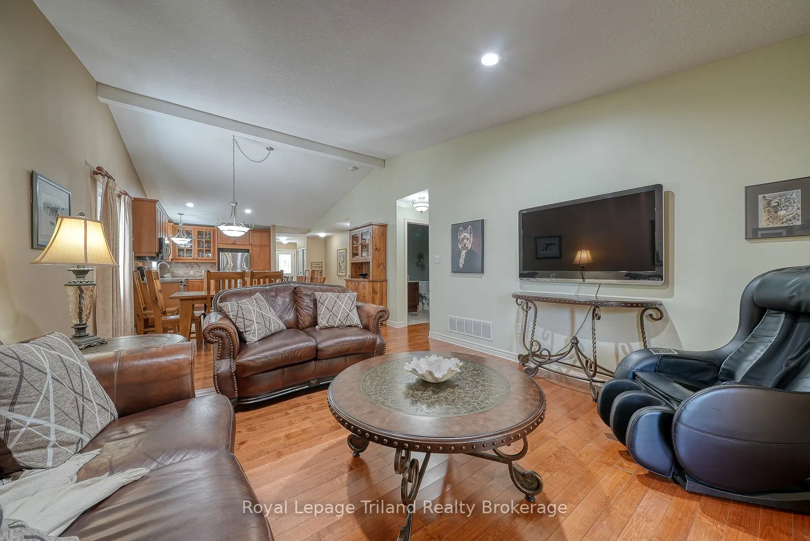 54 Garden Avenue, #1