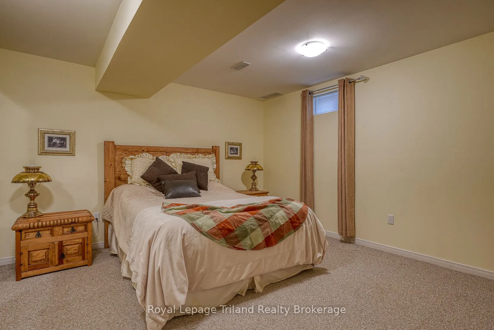 54 Garden Avenue, #1