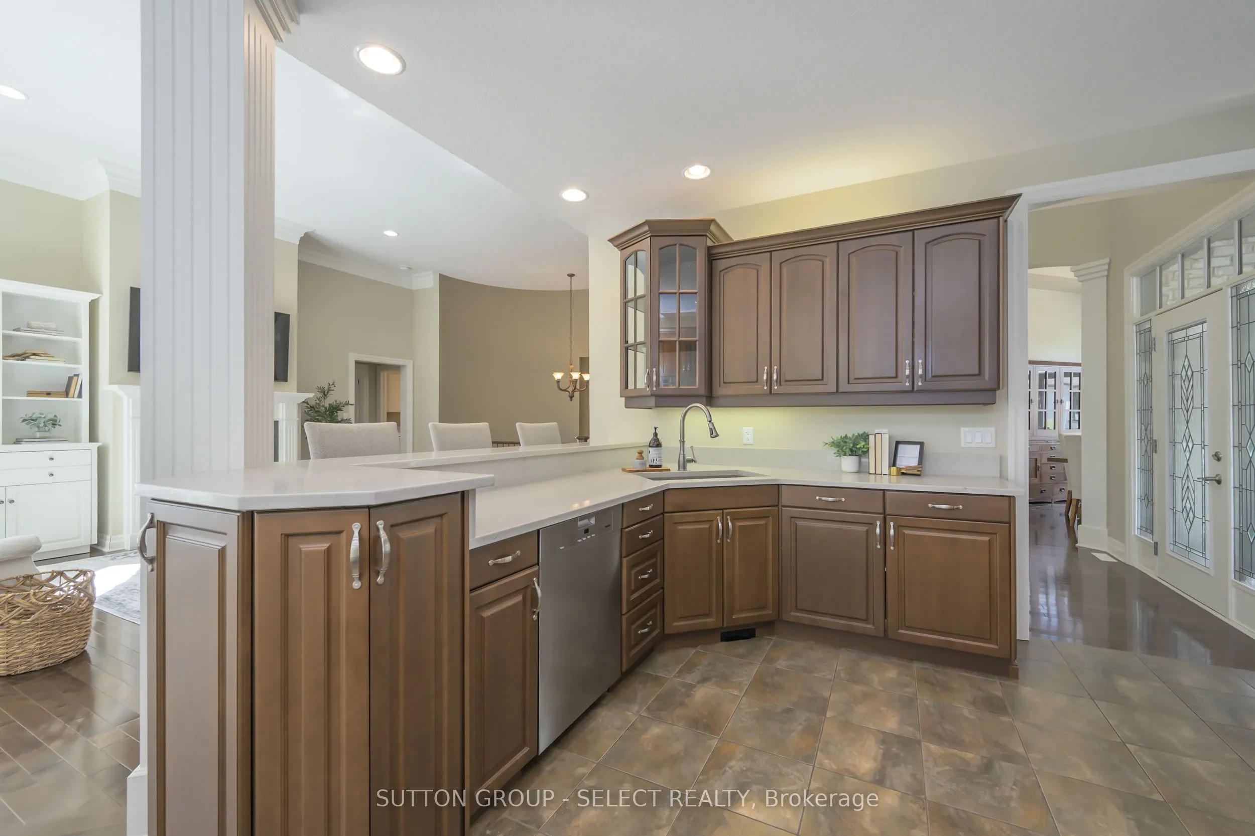 2014 Valleyrun Boulevard, #61