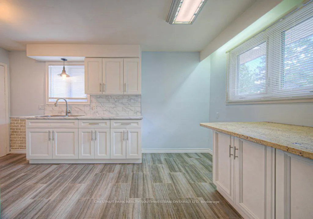 328 Clyde Road