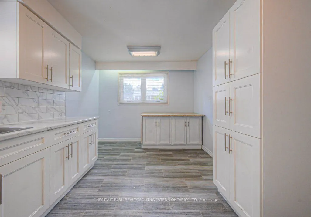 328 Clyde Road
