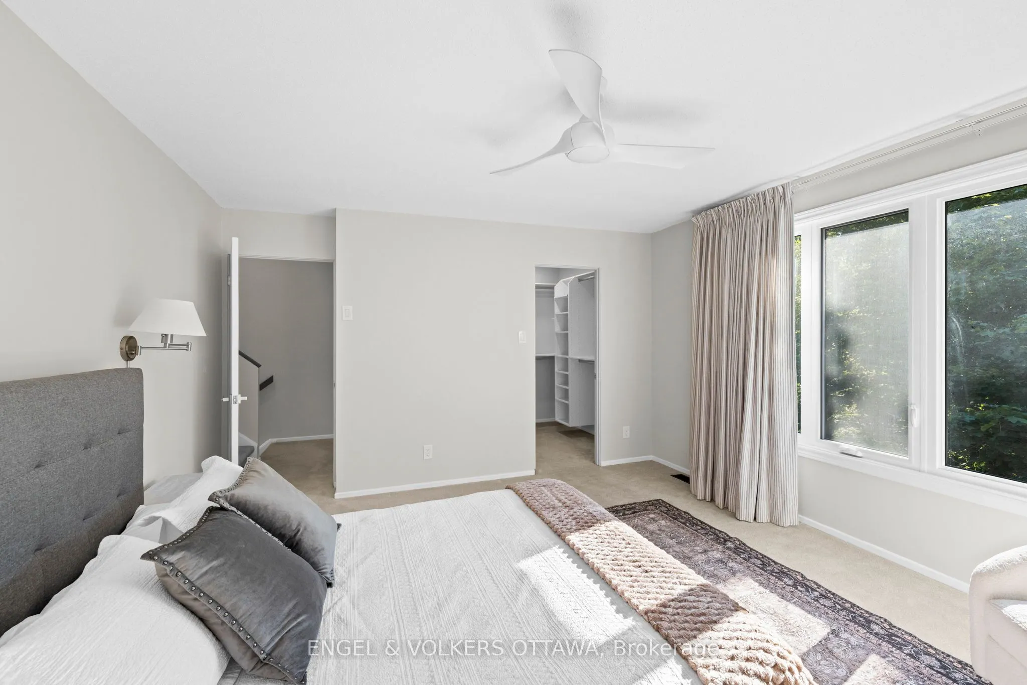 35 Belvedere Crescent, #35