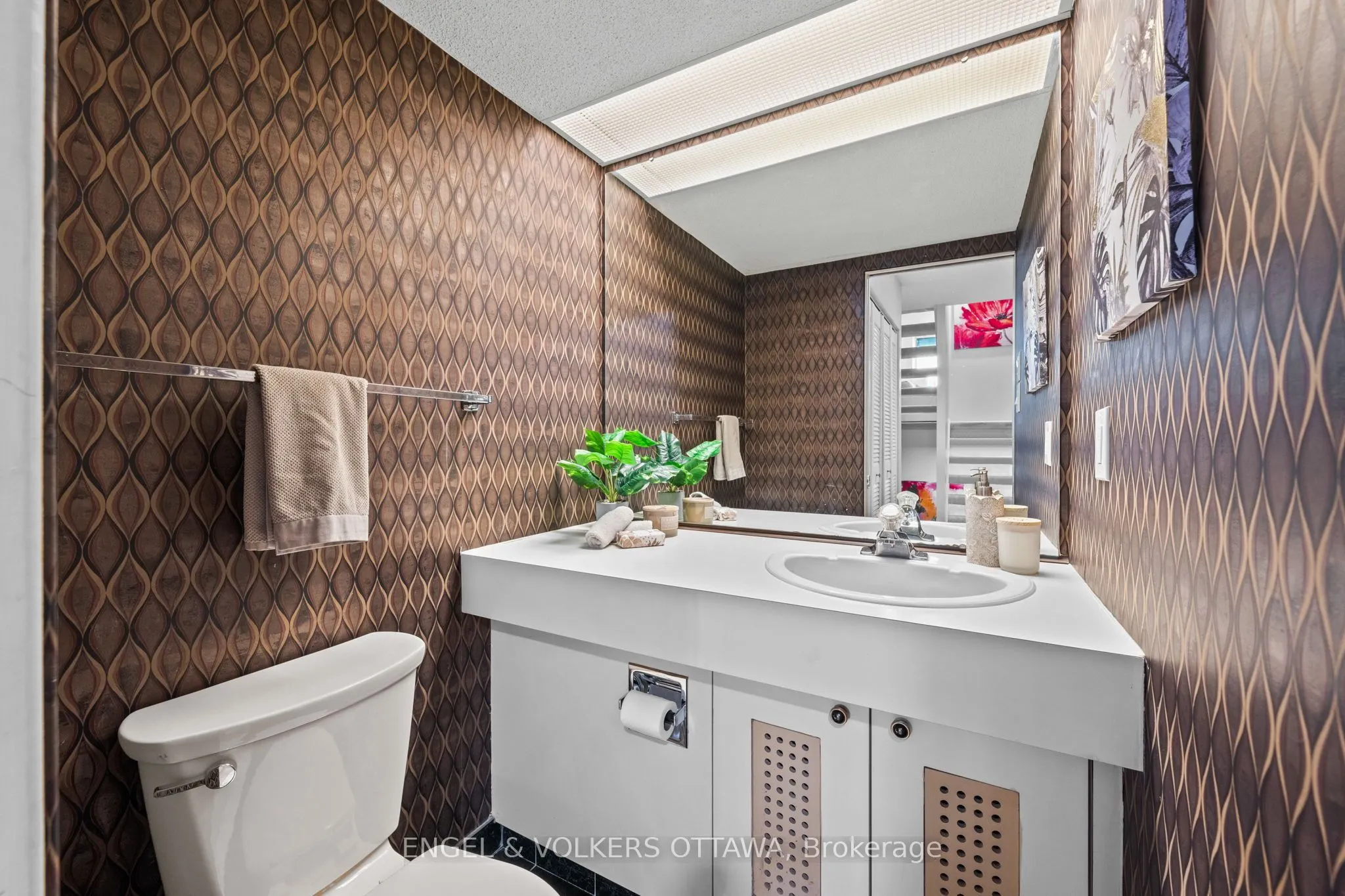 35 Belvedere Crescent, #35