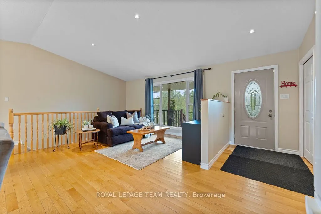 299 Golf Club Road
