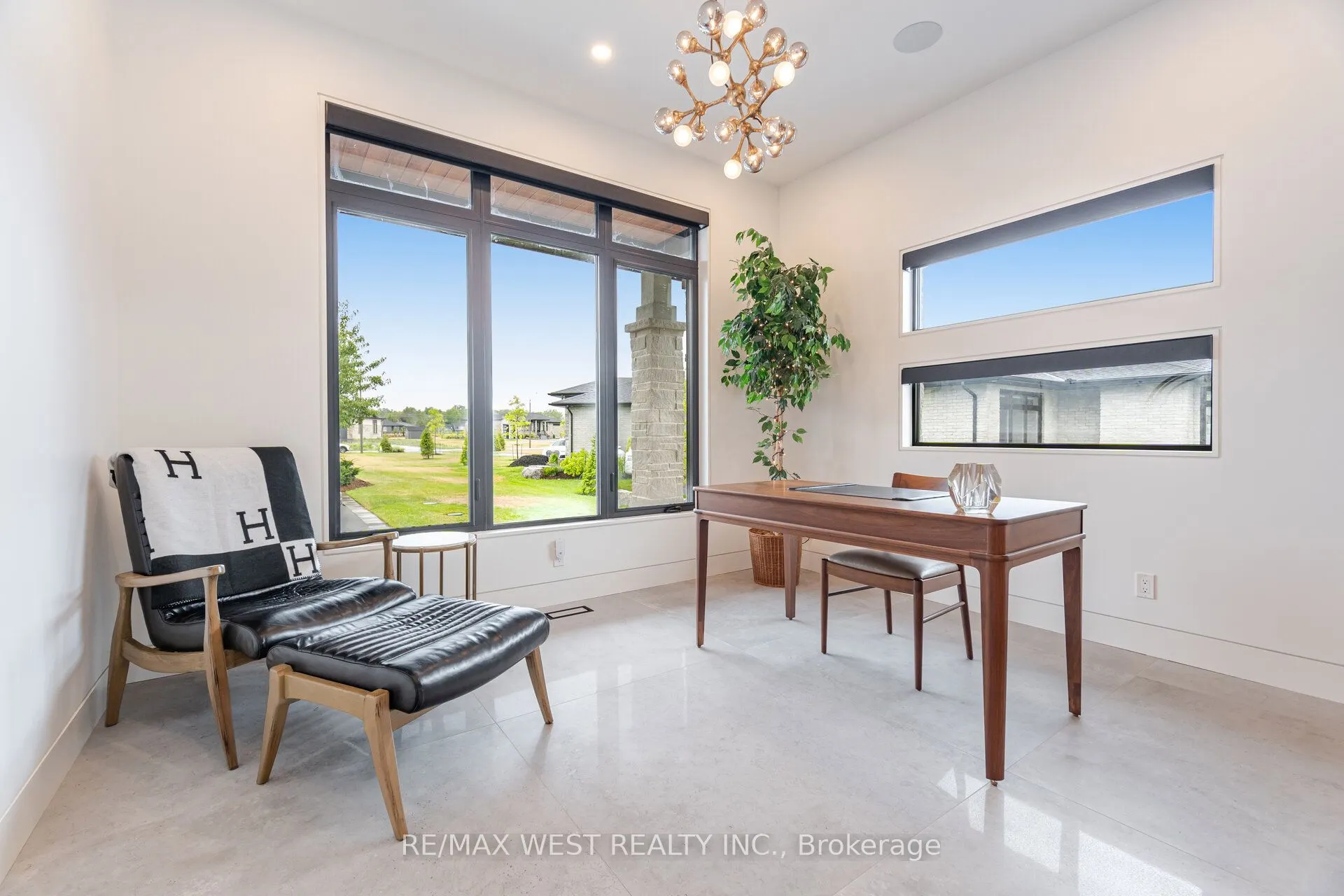 83 Navigation Drive