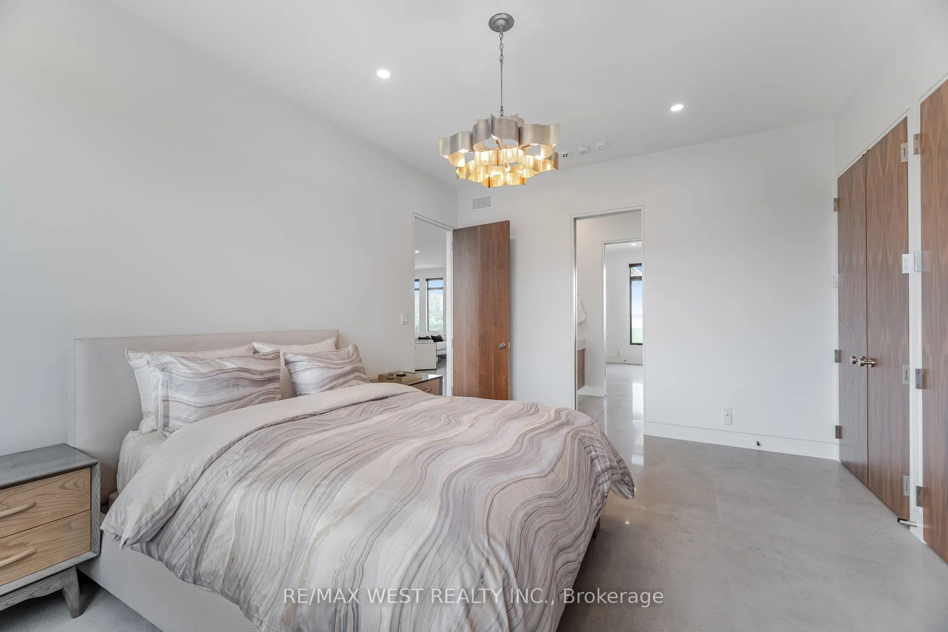 83 Navigation Drive