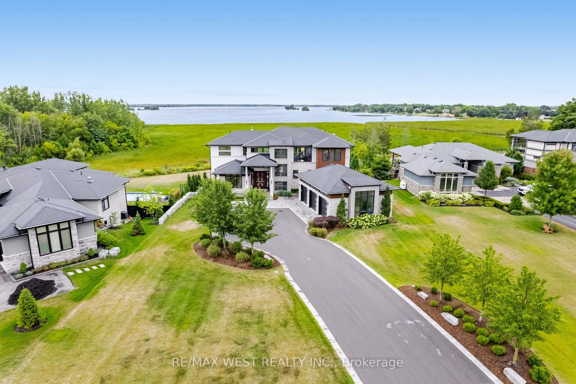 83 Navigation Drive