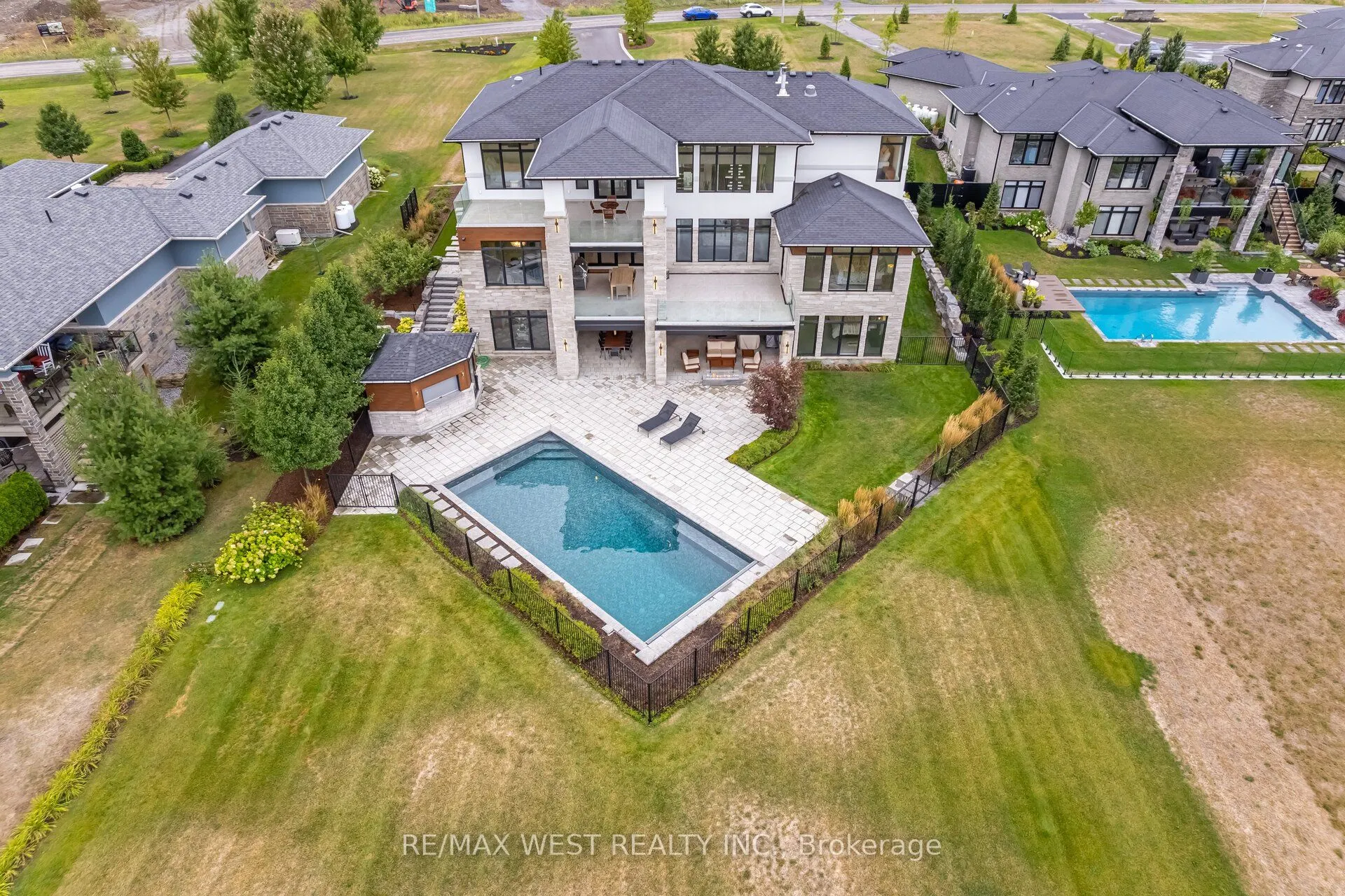 83 Navigation Drive