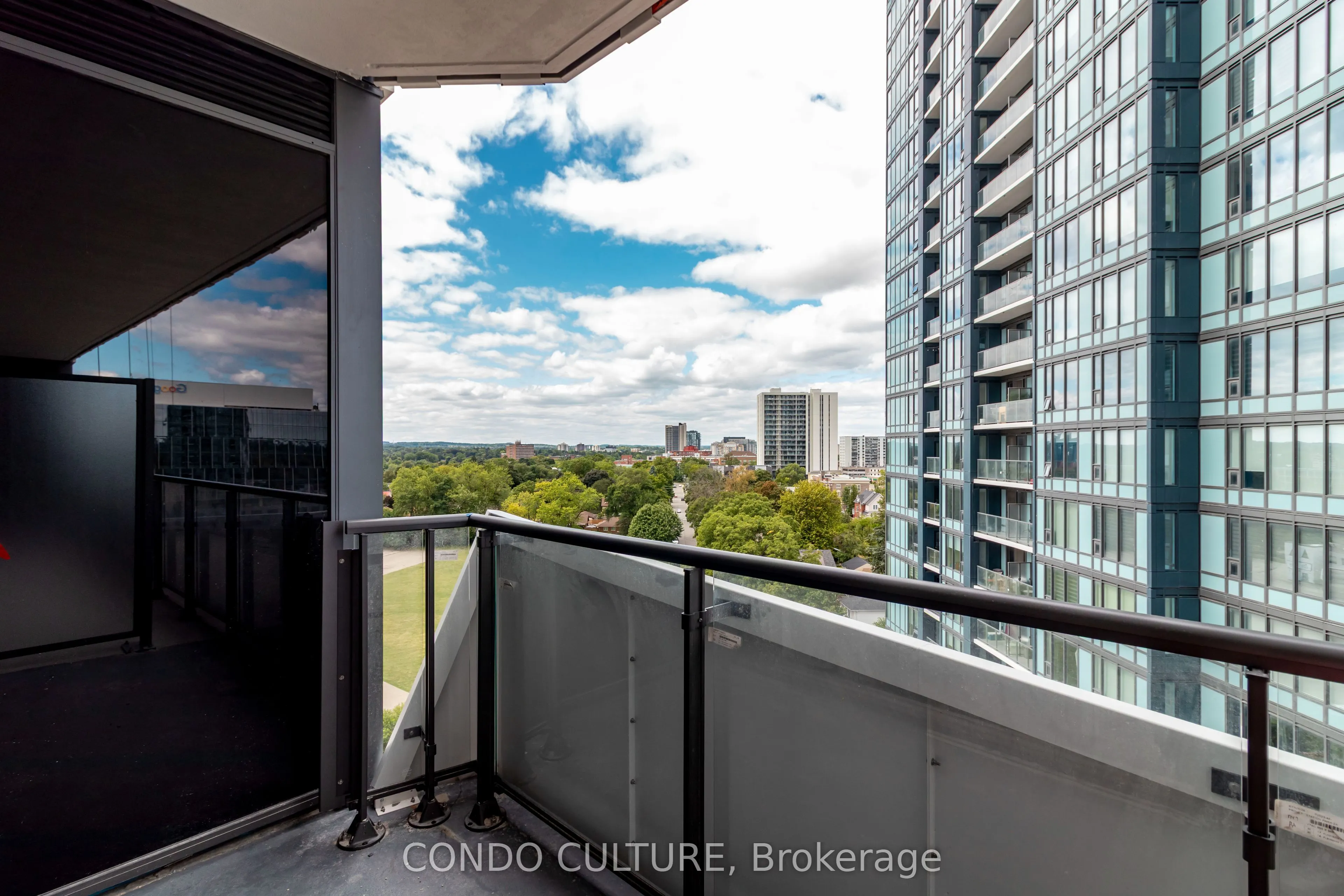 25 Wellington Street S, #1107