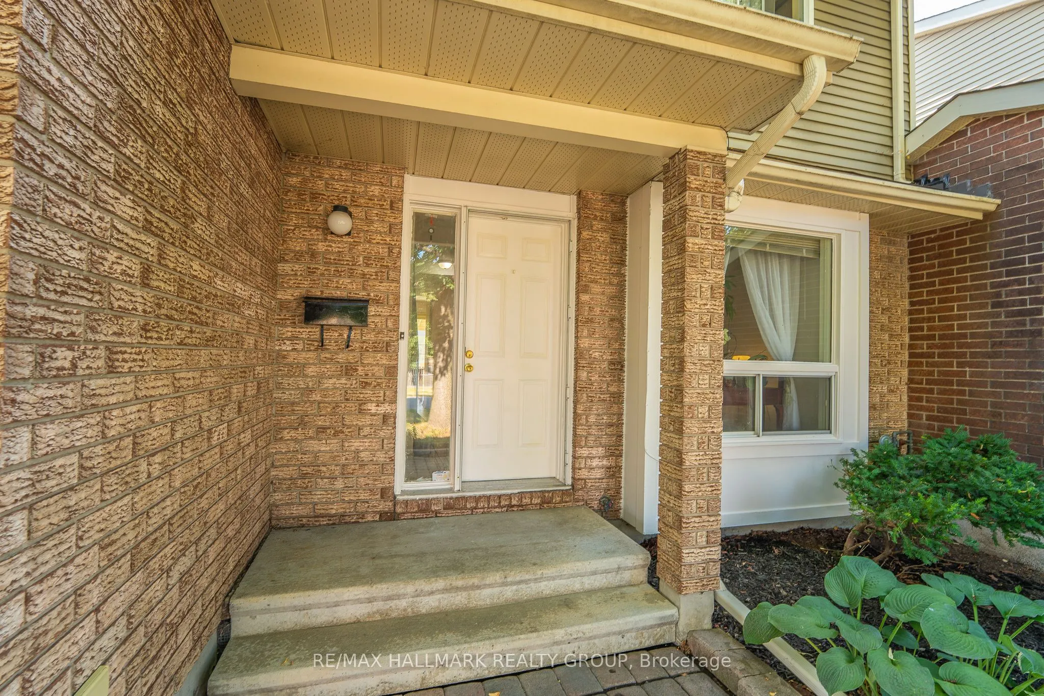 41 Sovereign Avenue