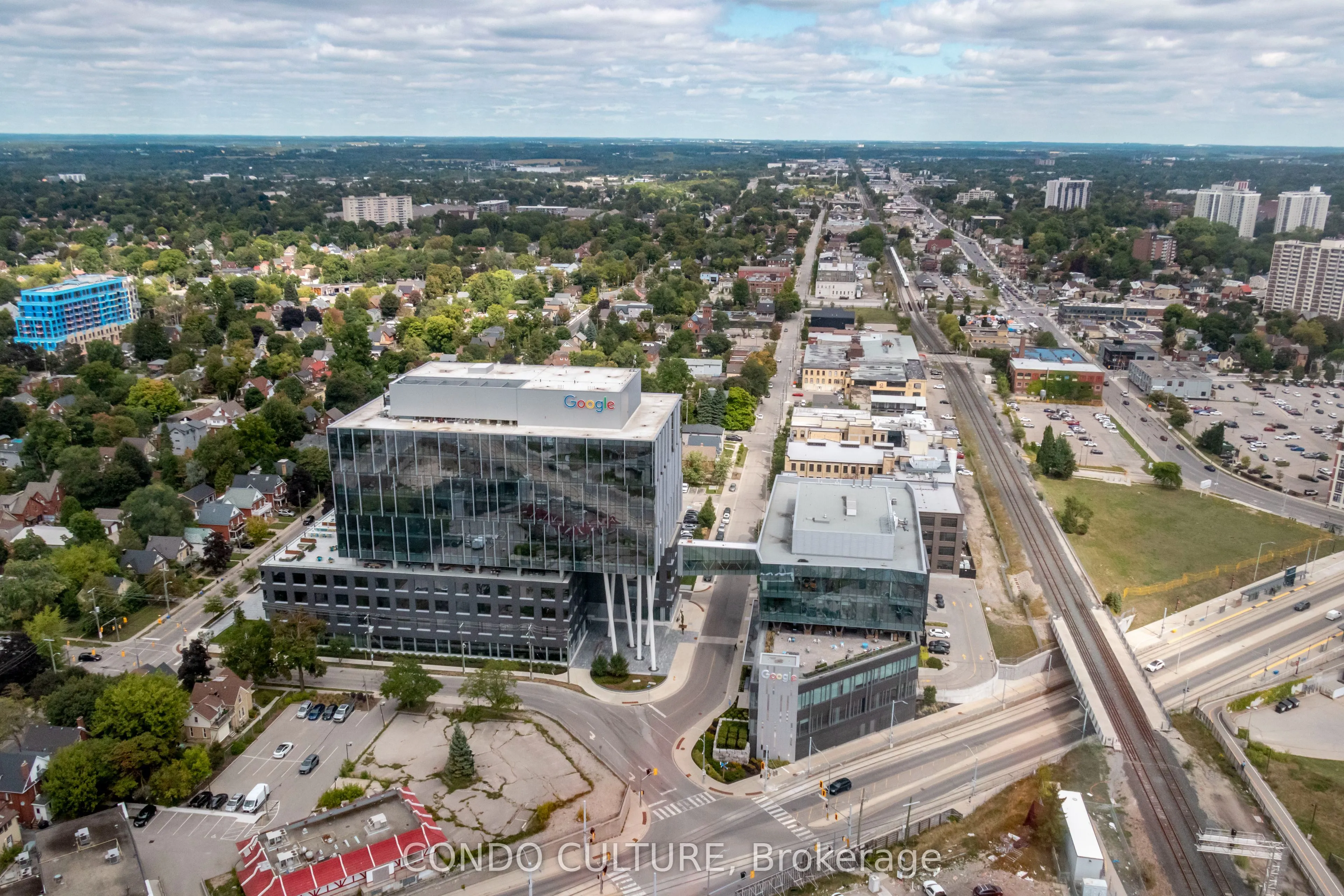 25 Wellington Street S, #3510