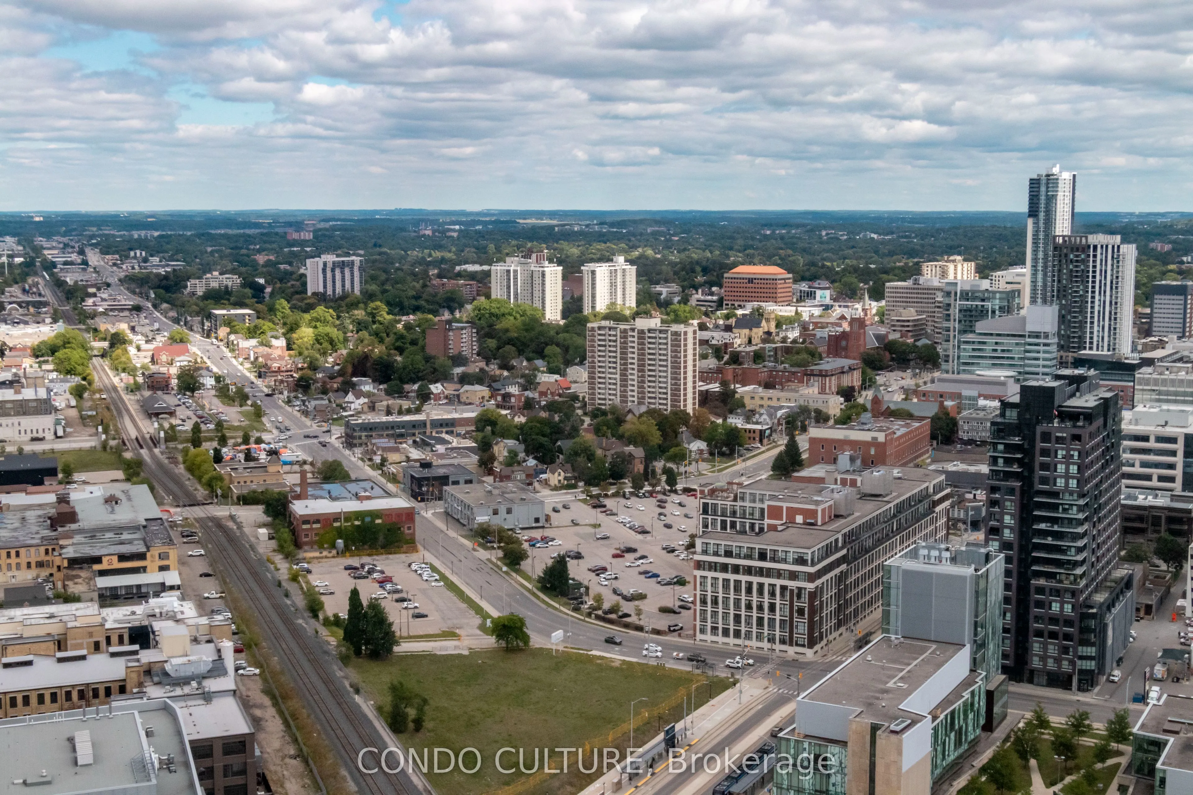25 Wellington Street S, #3510