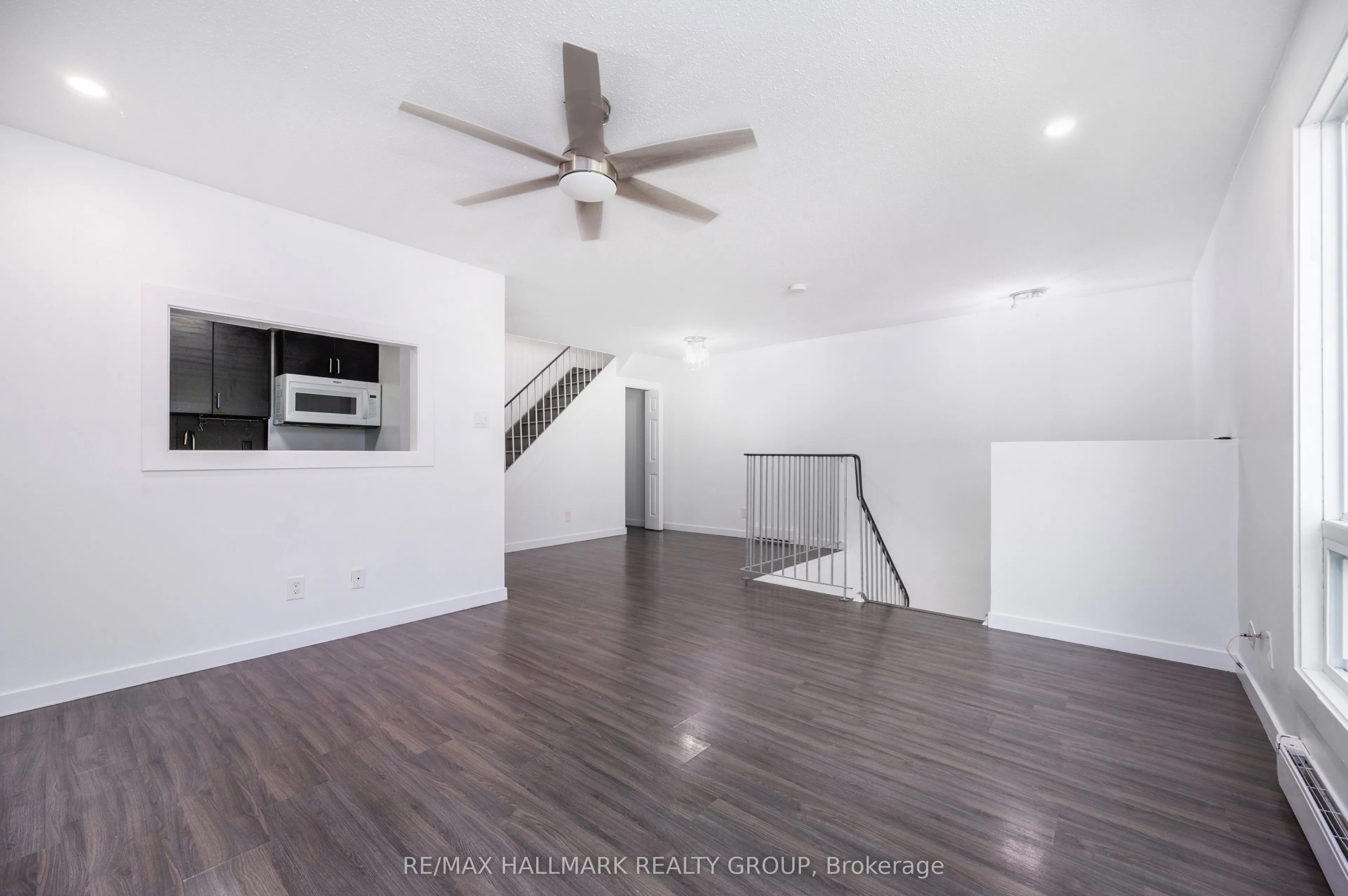 15 Banner Road, #M