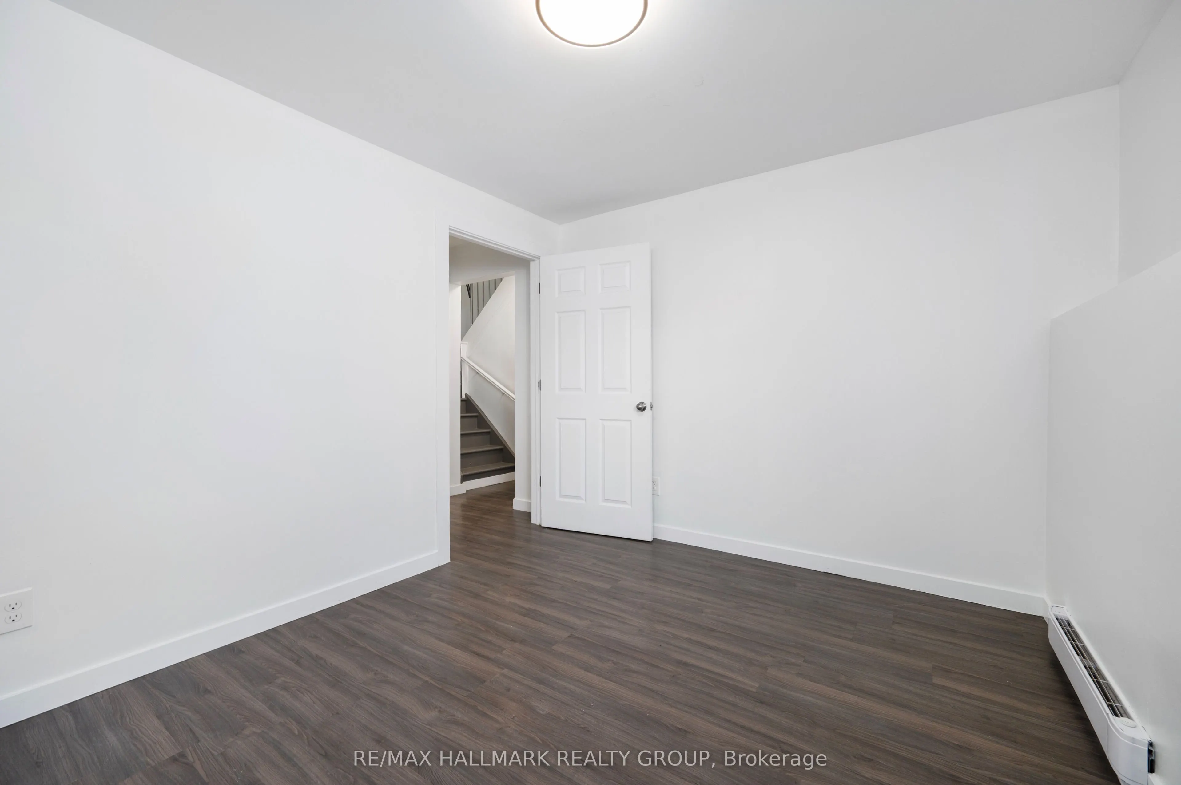 15 Banner Road, #M