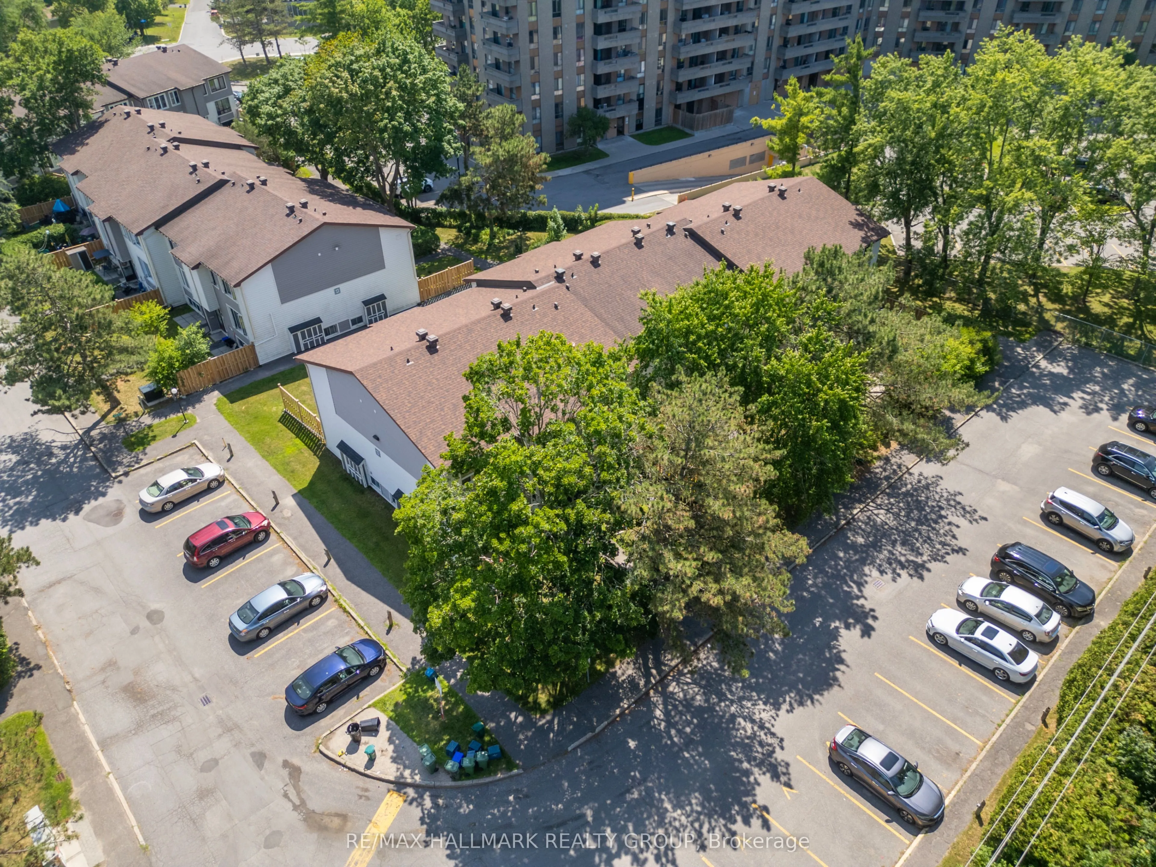 15 Banner Road, #M
