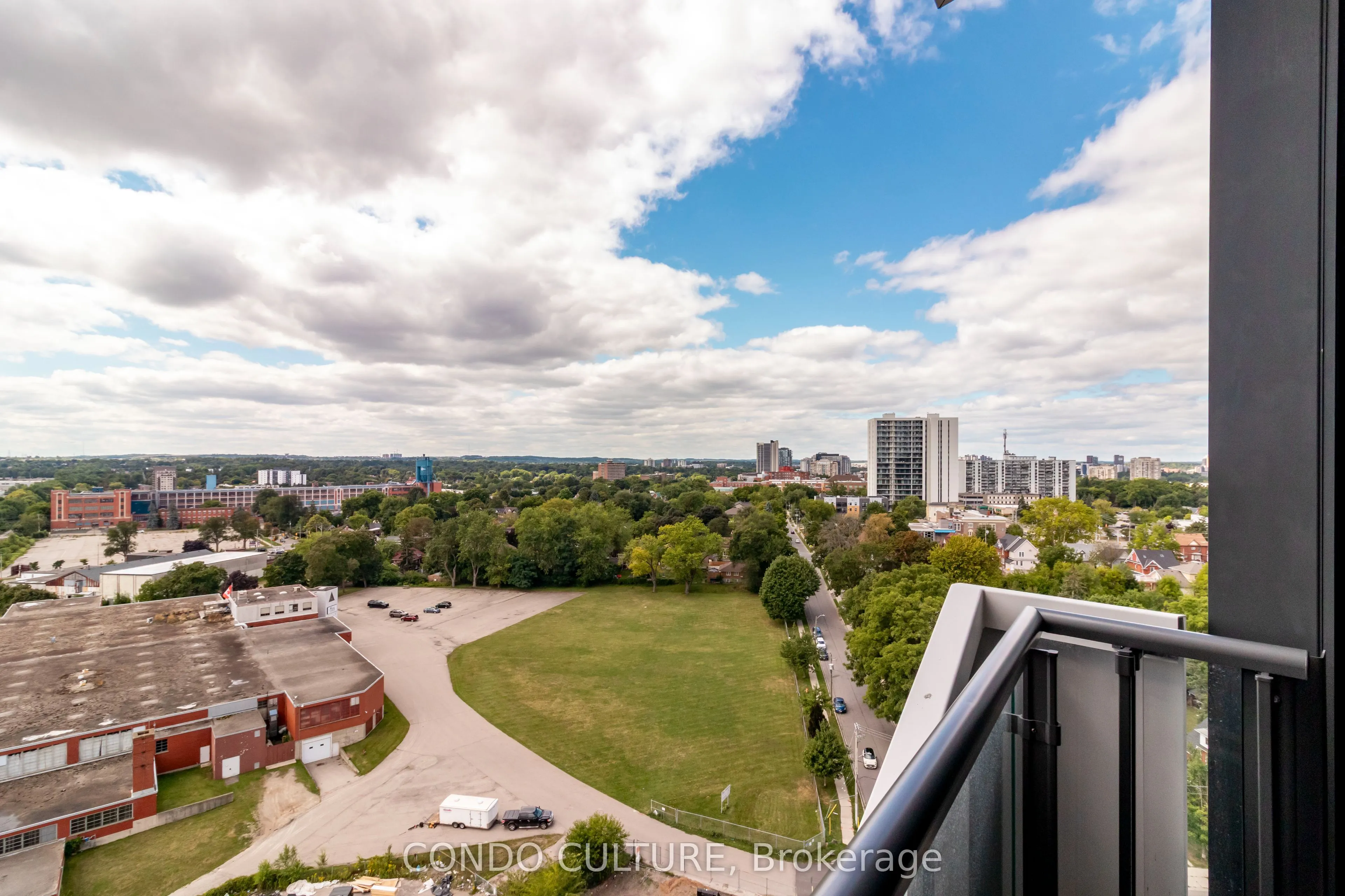 25 Wellington Street S, #1506