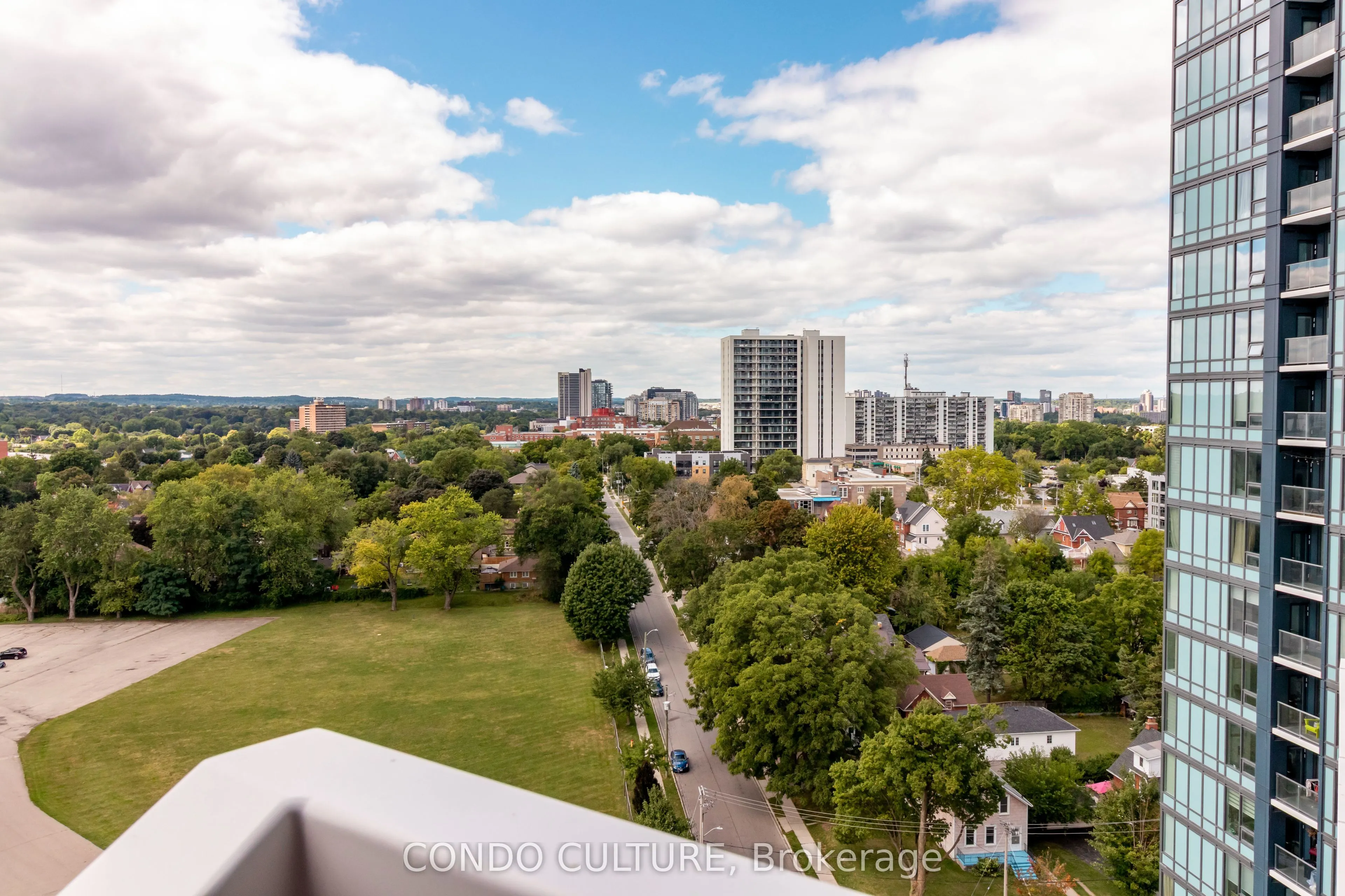 25 Wellington Street S, #1506