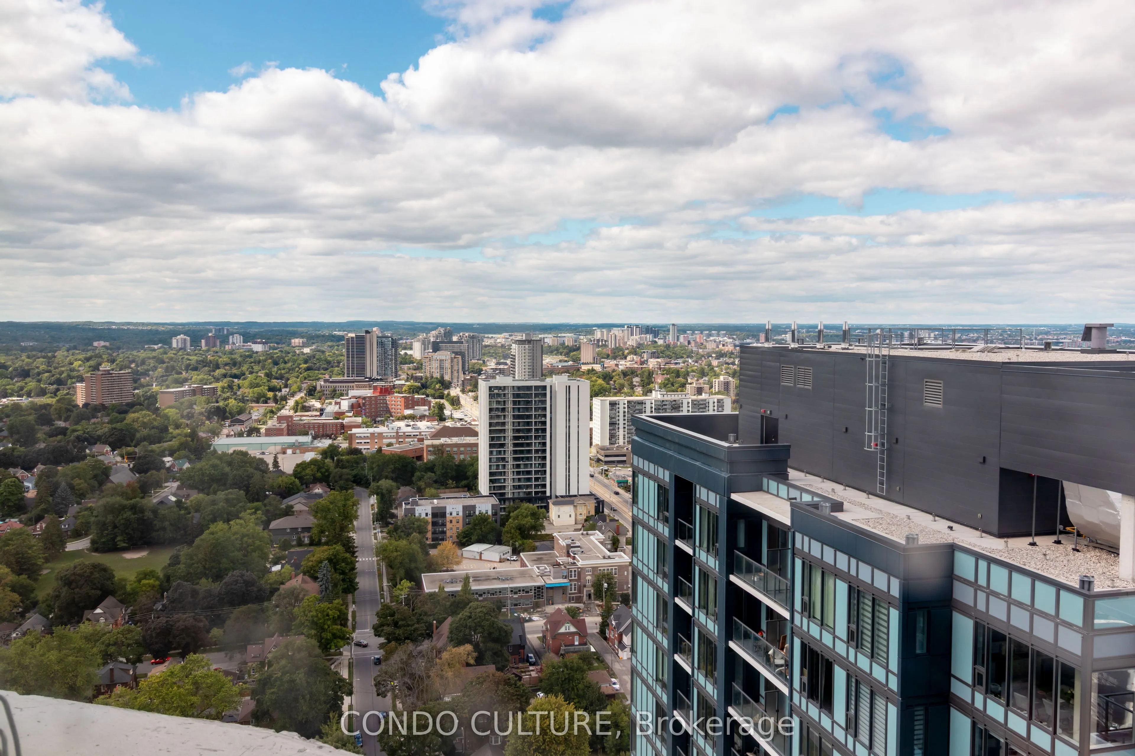 25 Wellington Street S, #3308