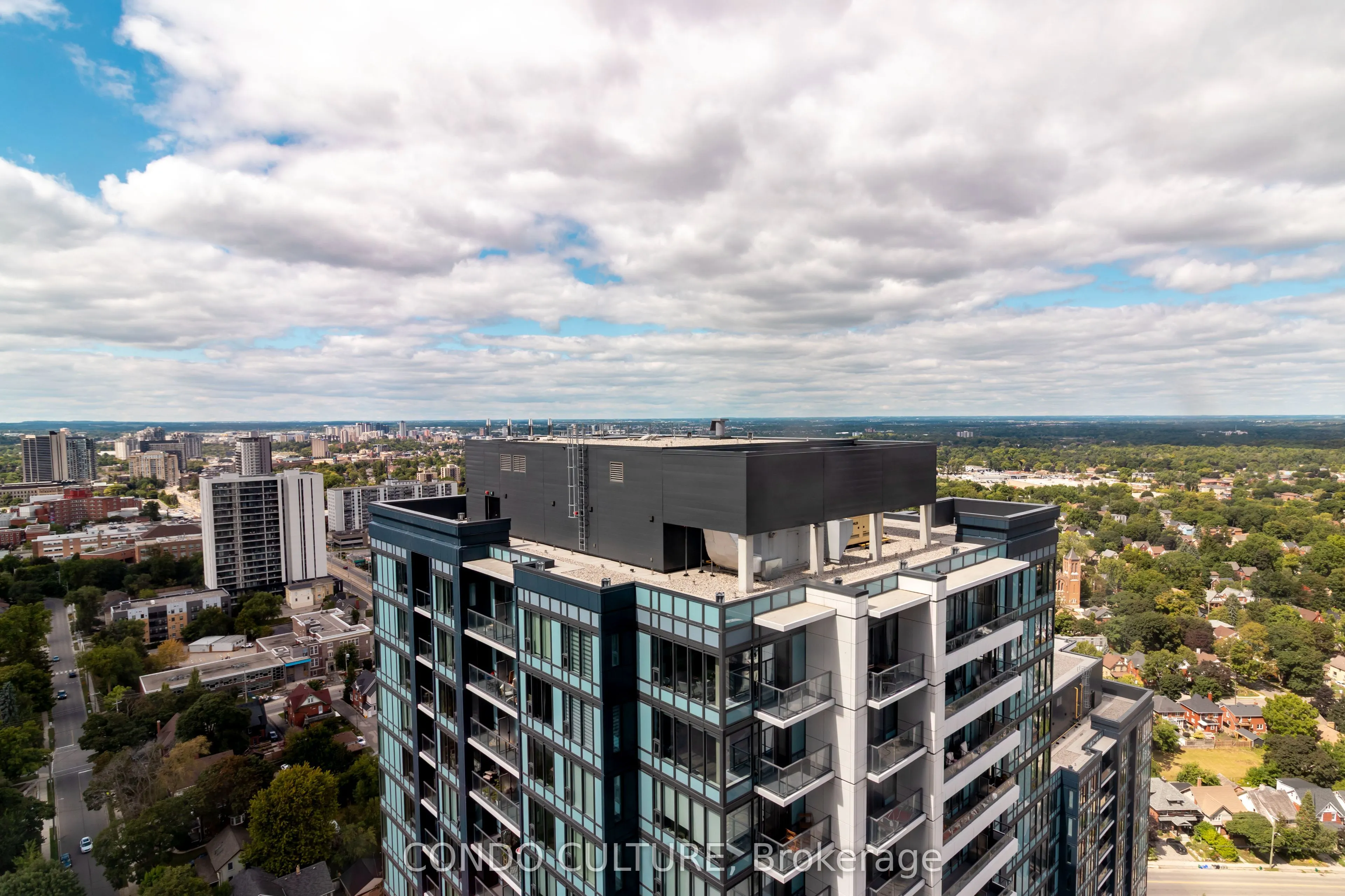 25 Wellington Street S, #3308