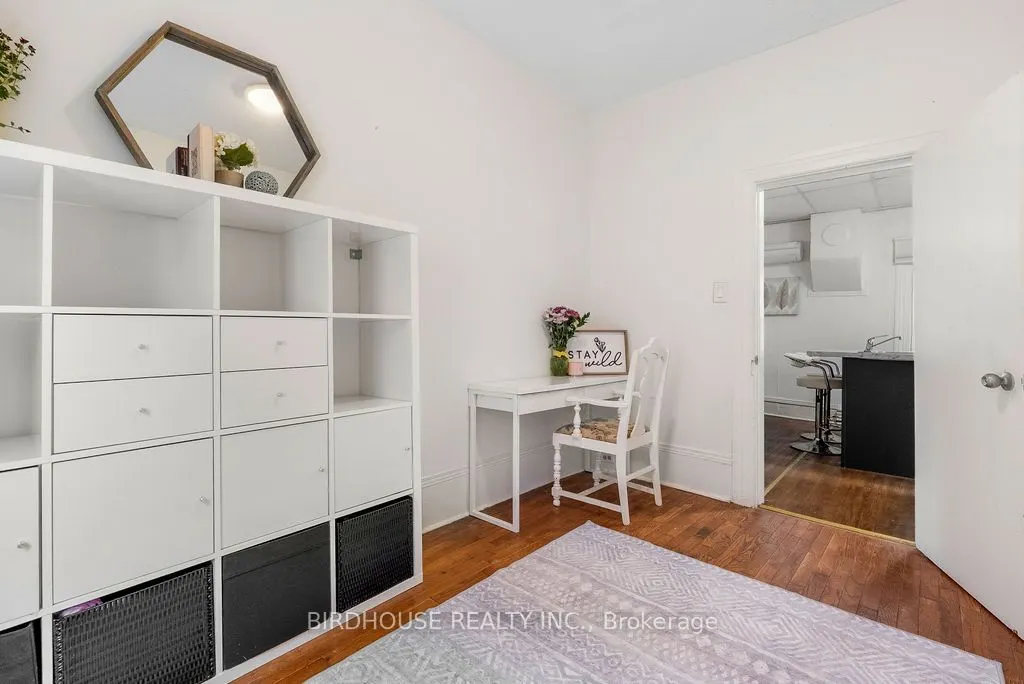 83 Durham Street W
