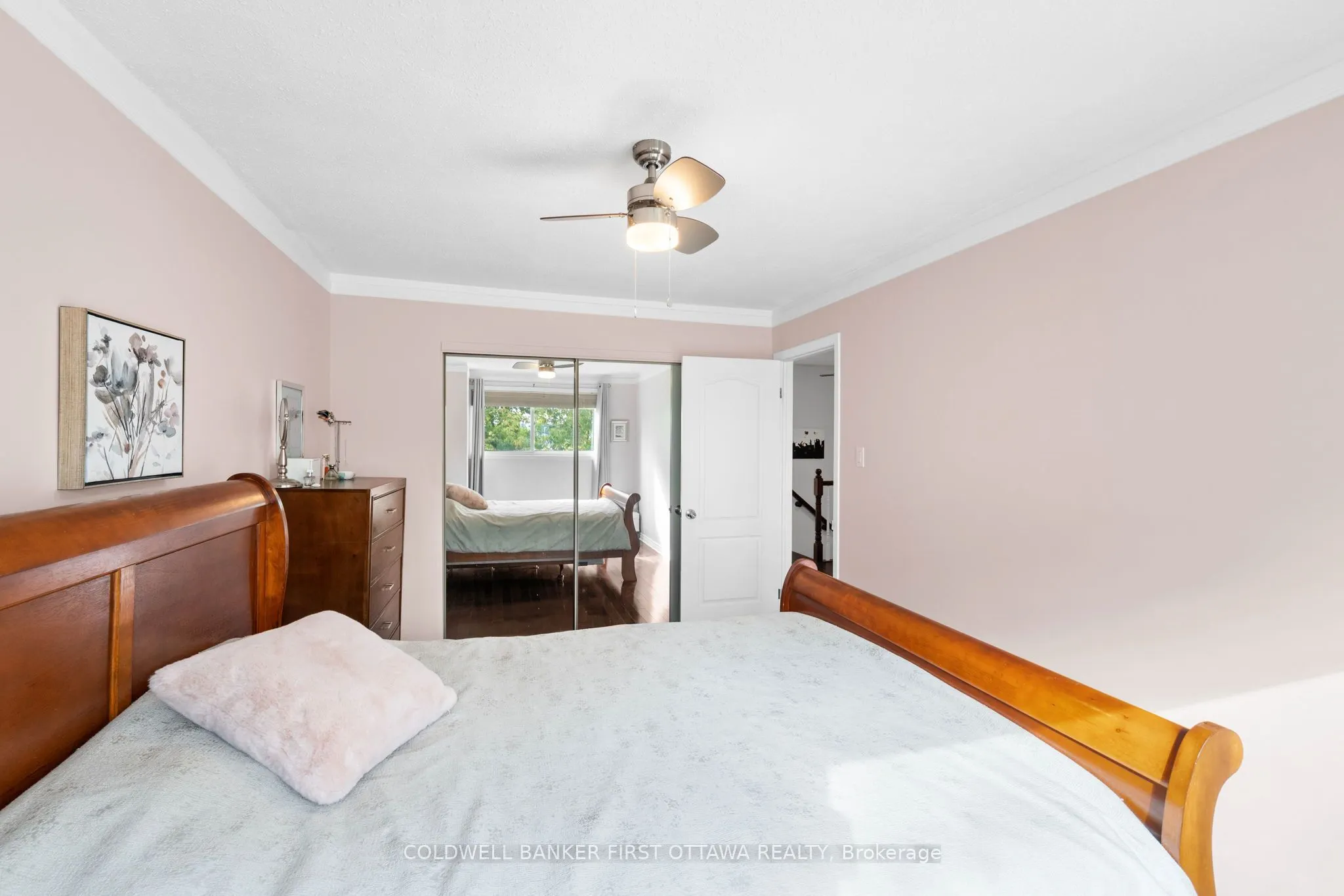 550 Straby Avenue, #12