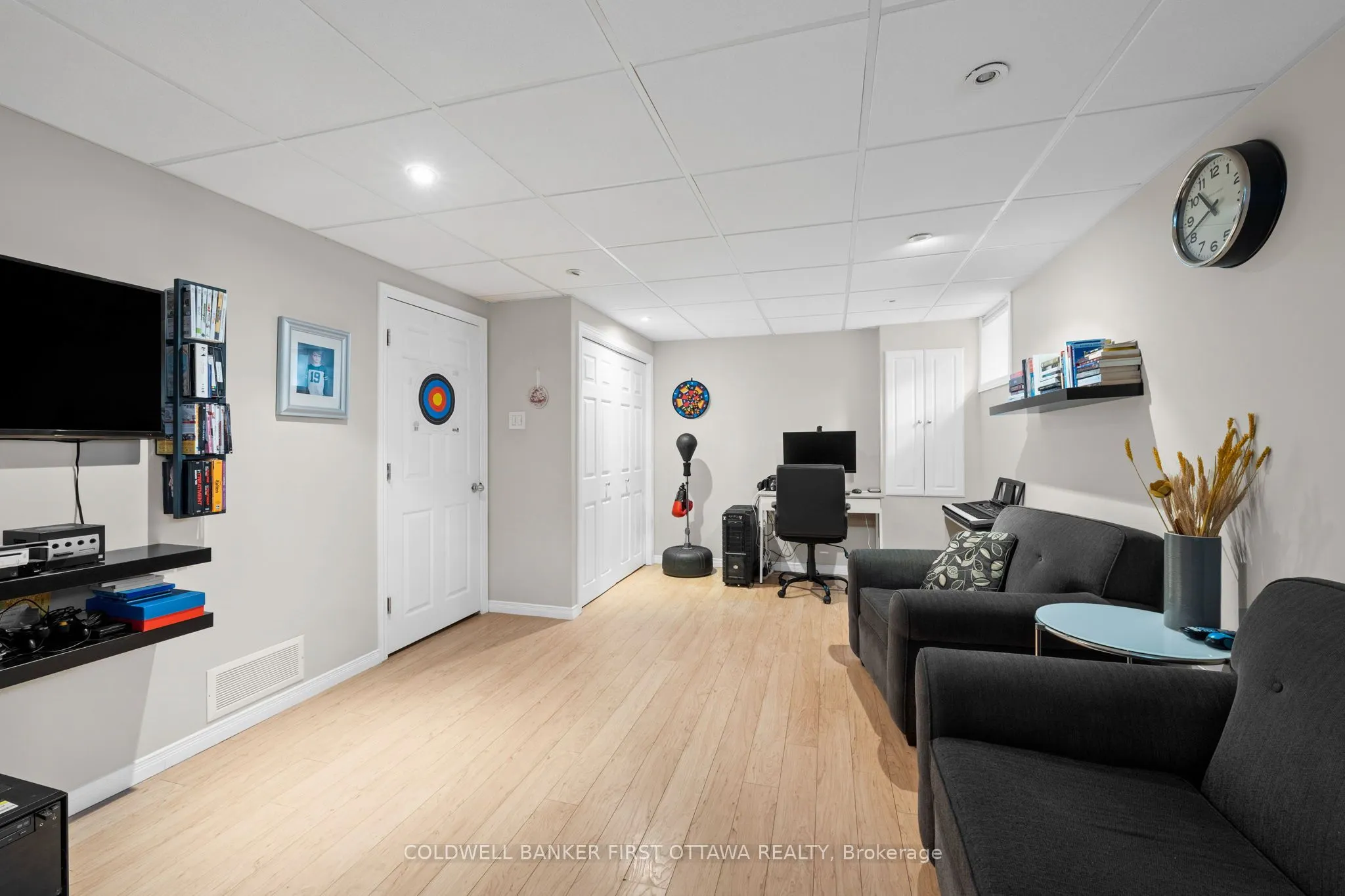 550 Straby Avenue, #12