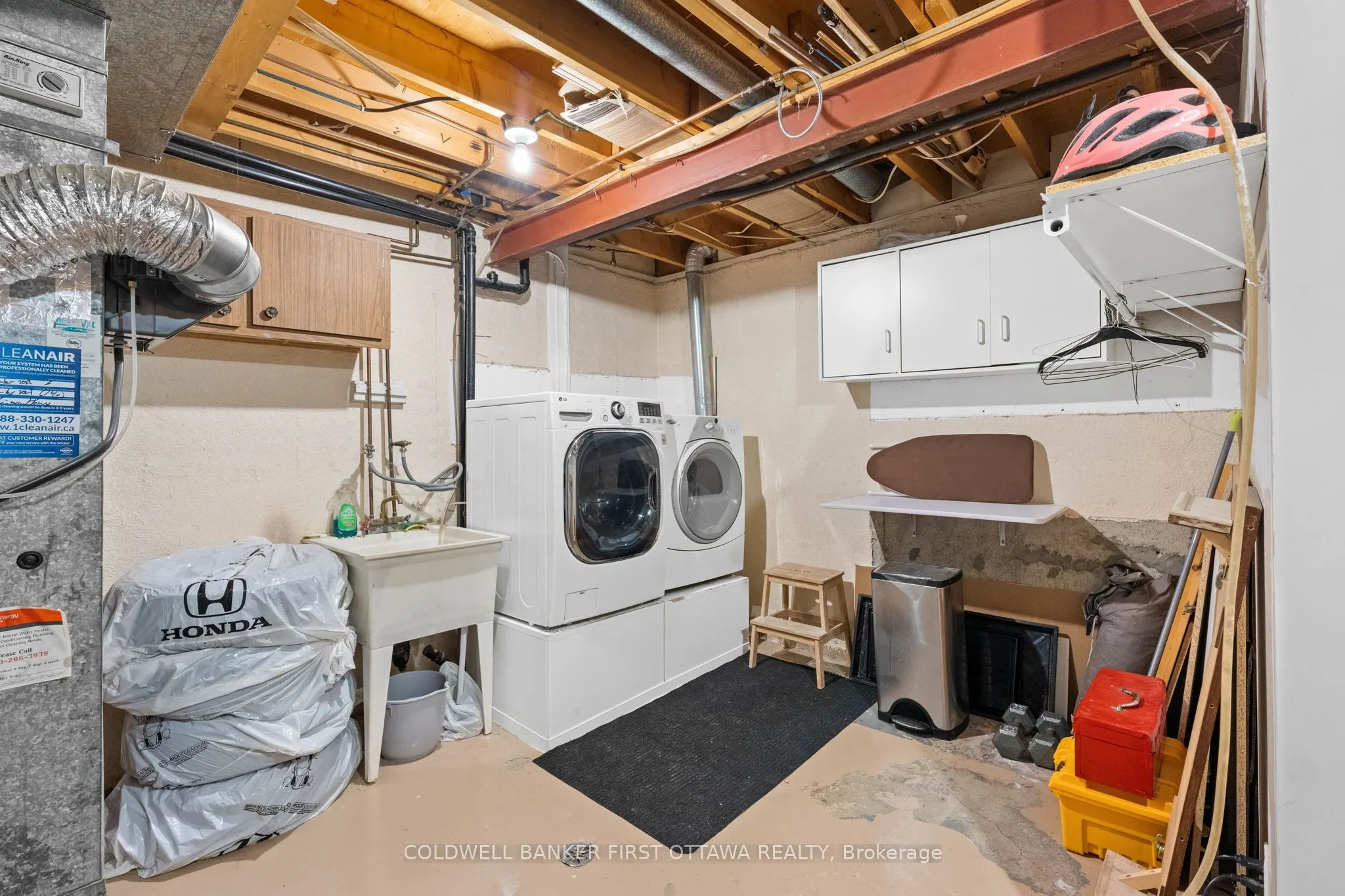550 Straby Avenue, #12