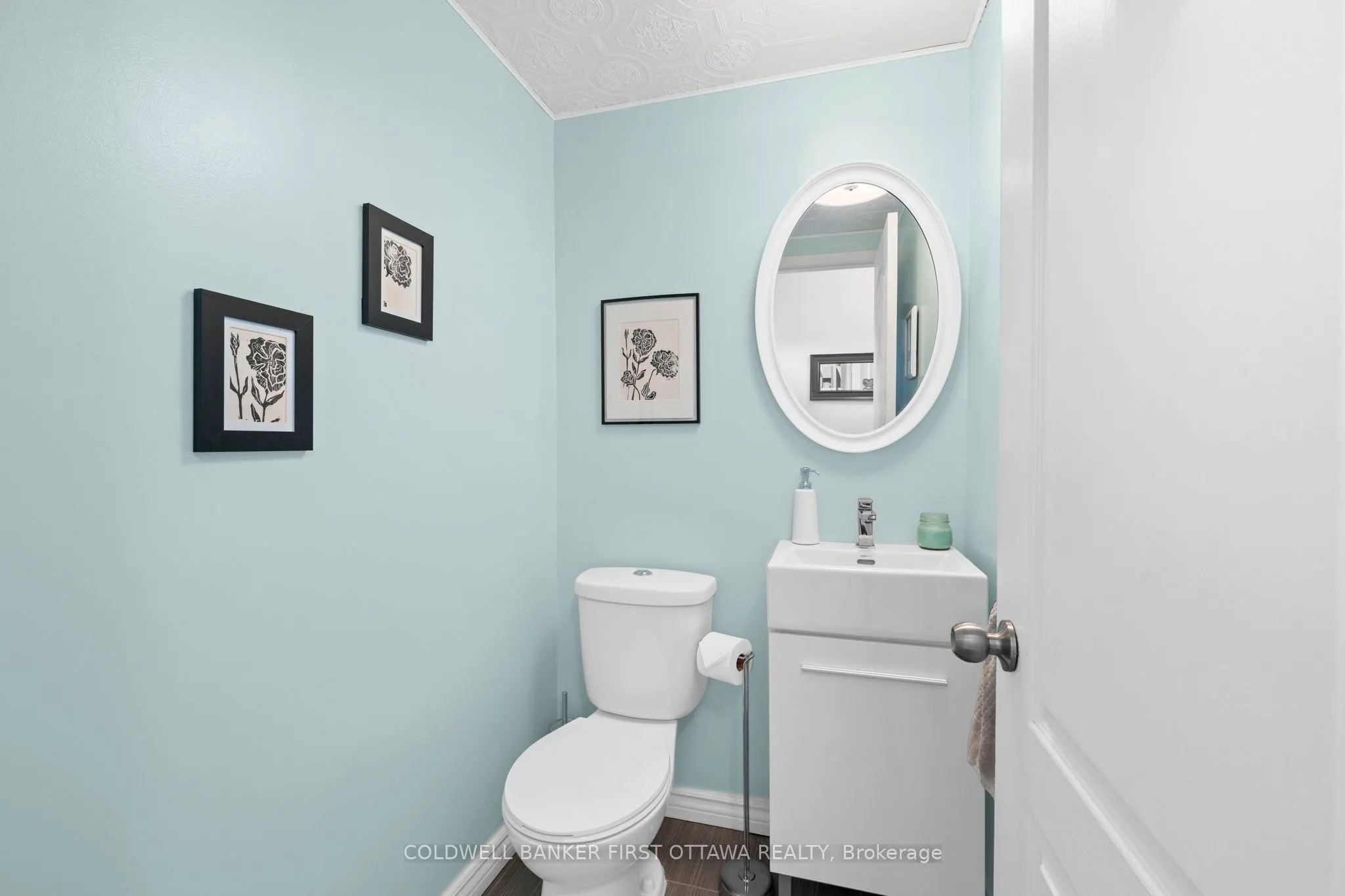 550 Straby Avenue, #12