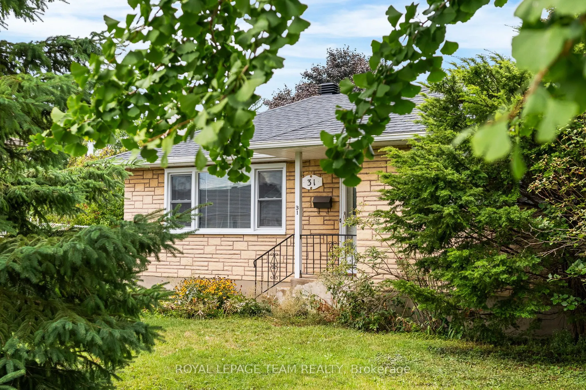 31 Savuto Way Street