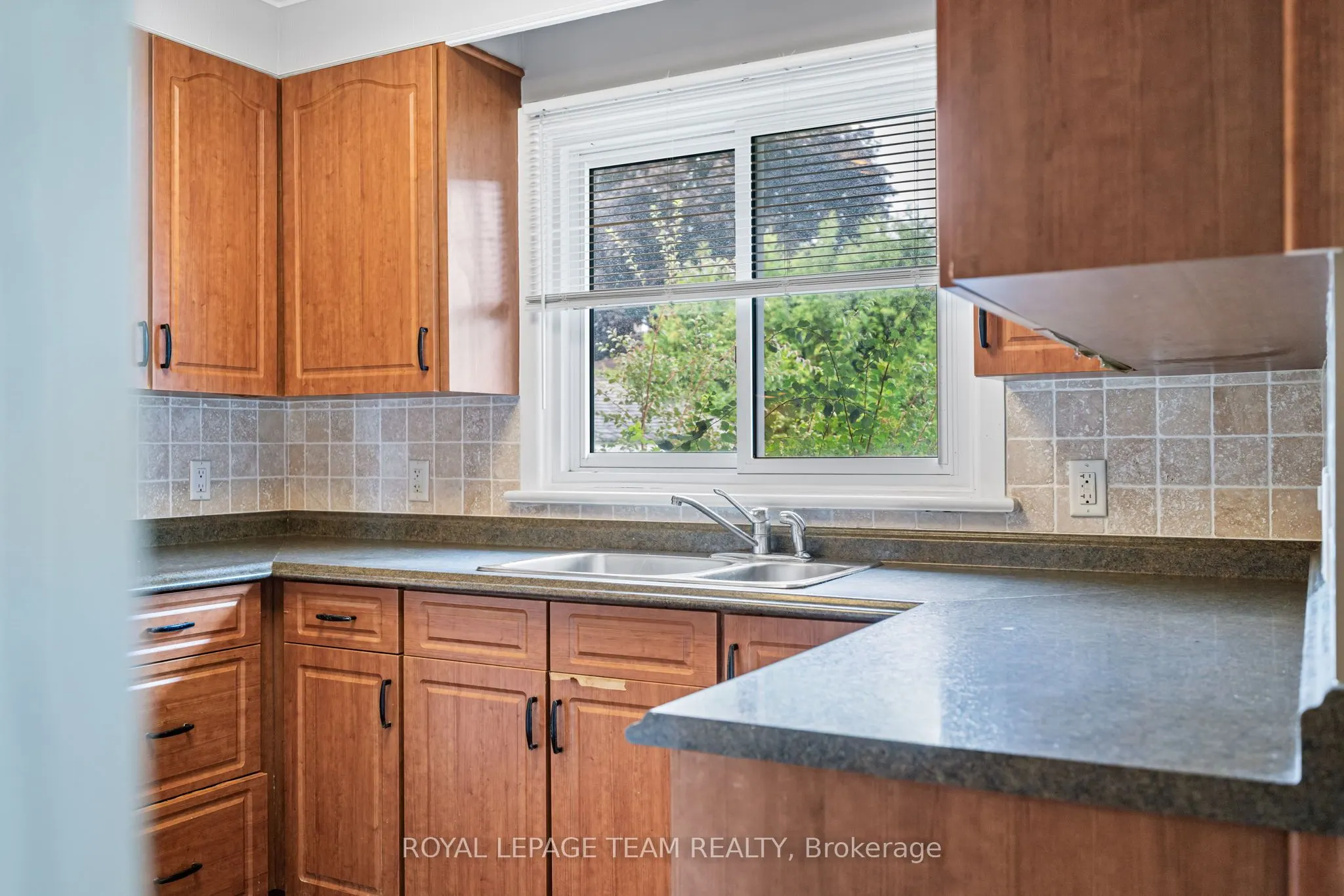 31 Savuto Way Street