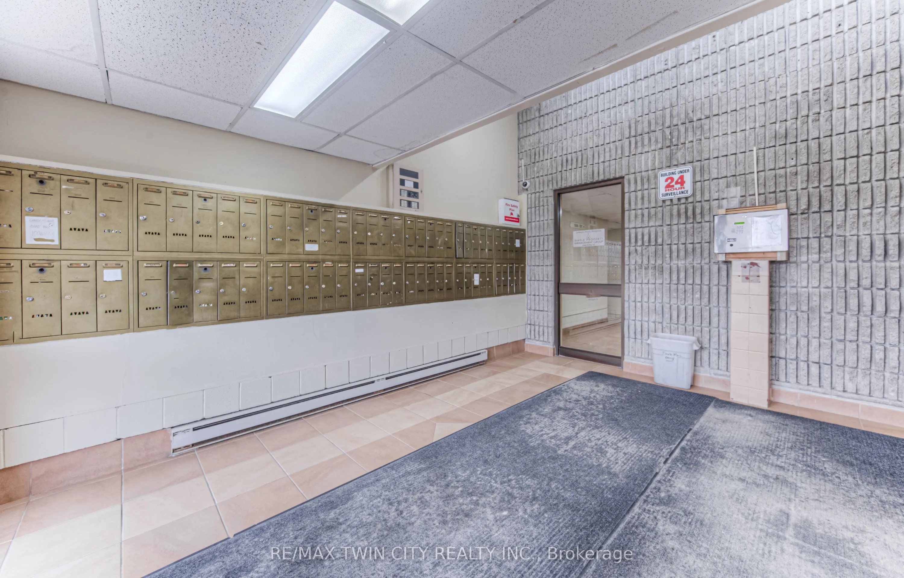 185 Kehl Street, #214