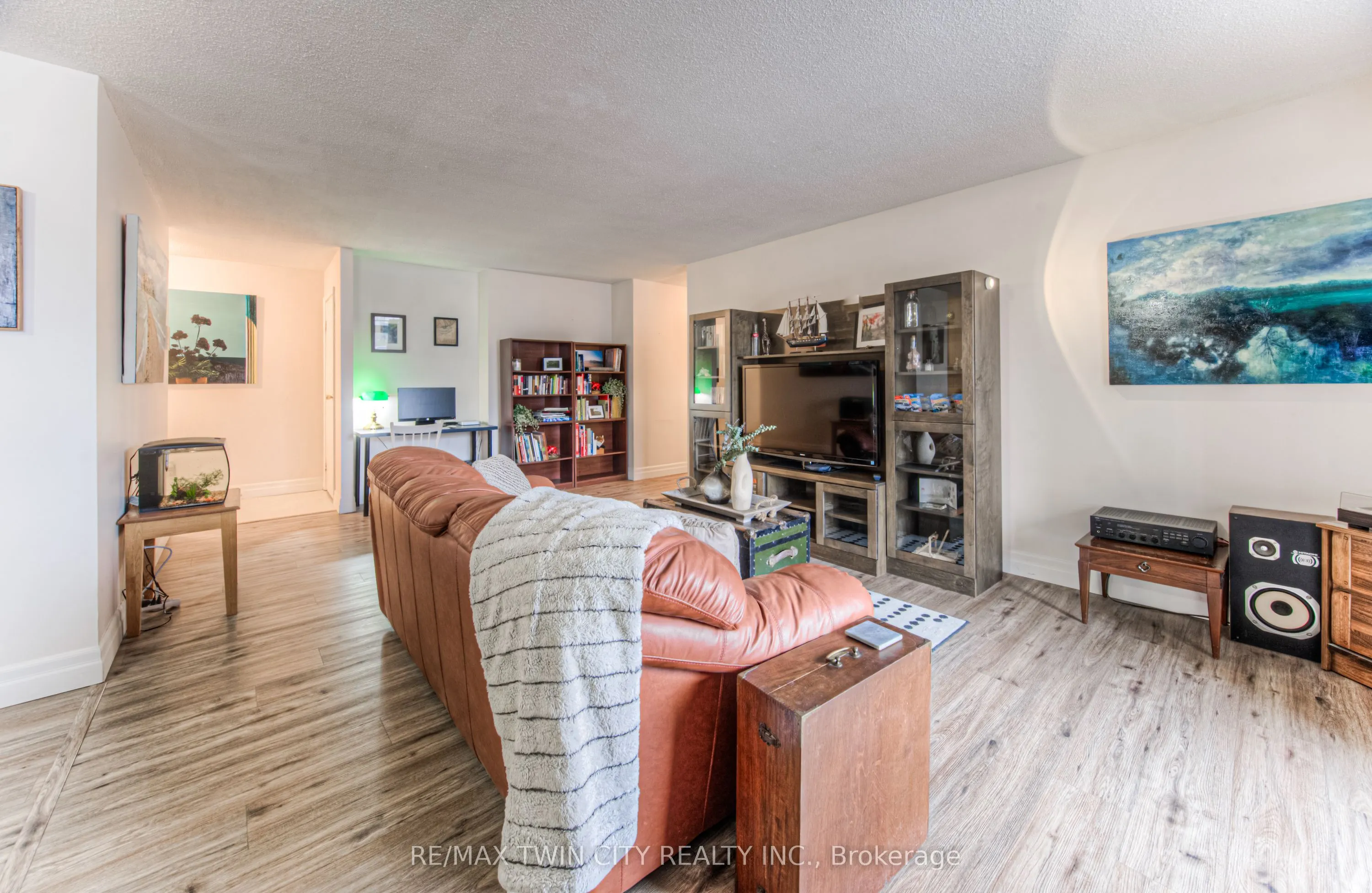 185 Kehl Street, #214