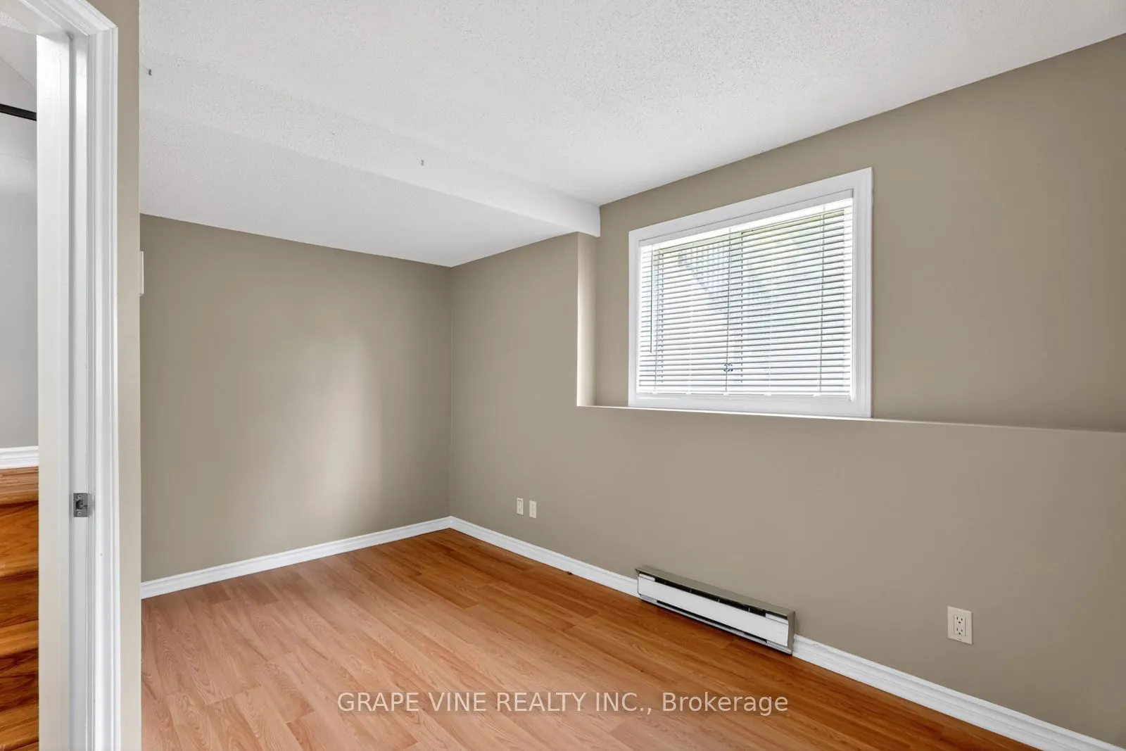 606 Tanguay Court, #6