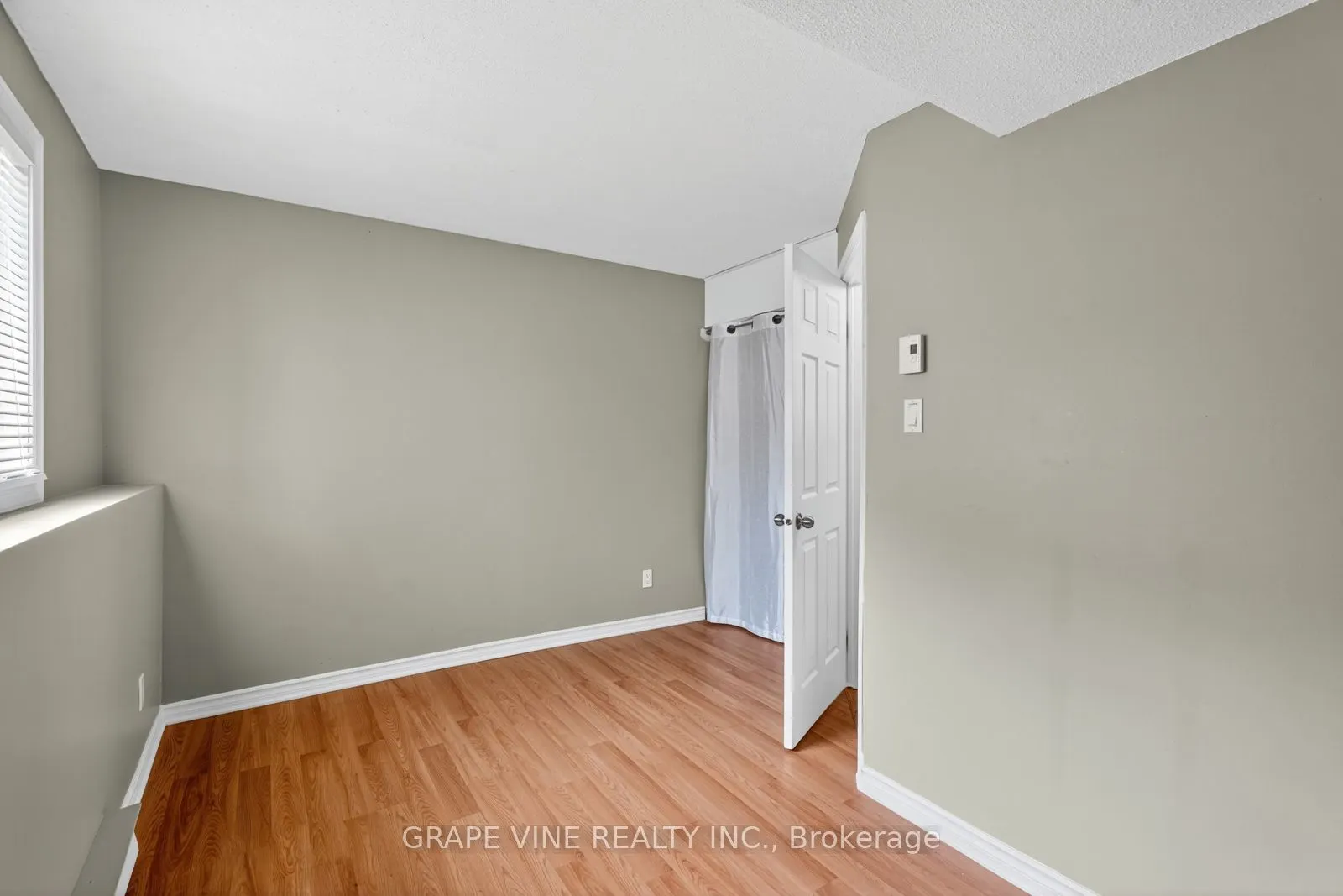 606 Tanguay Court, #6