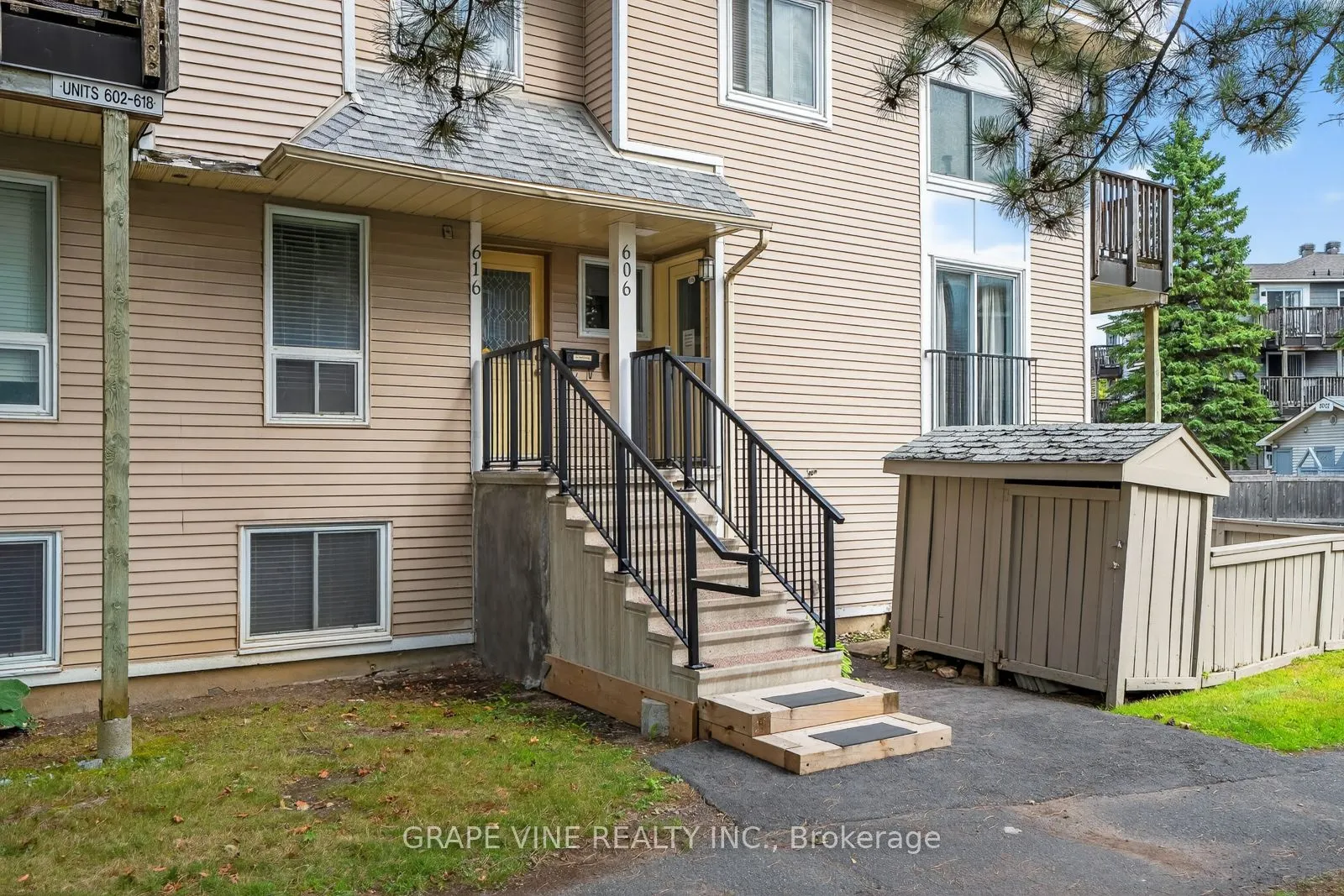 606 Tanguay Court, #6