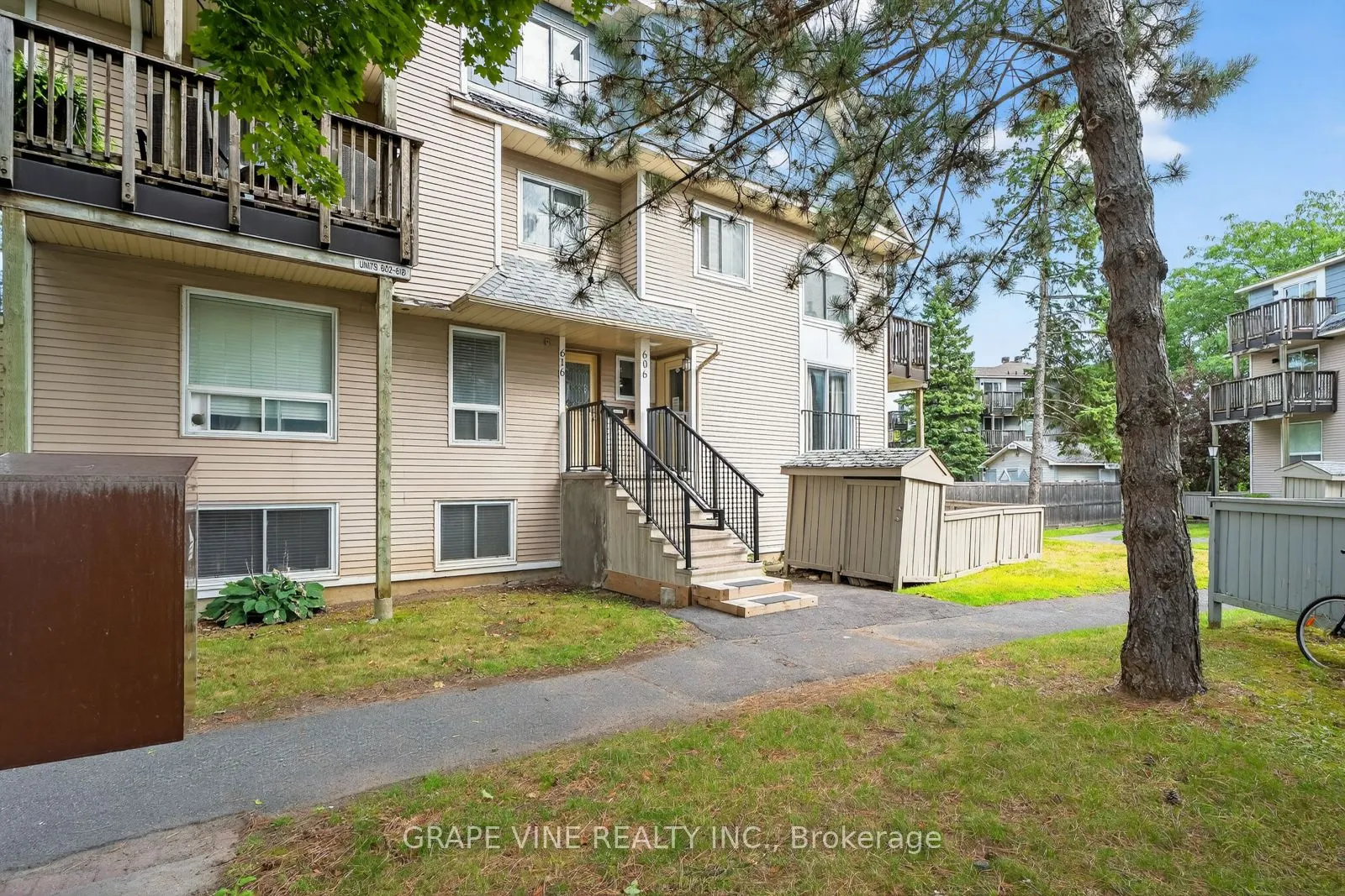 606 Tanguay Court, #6