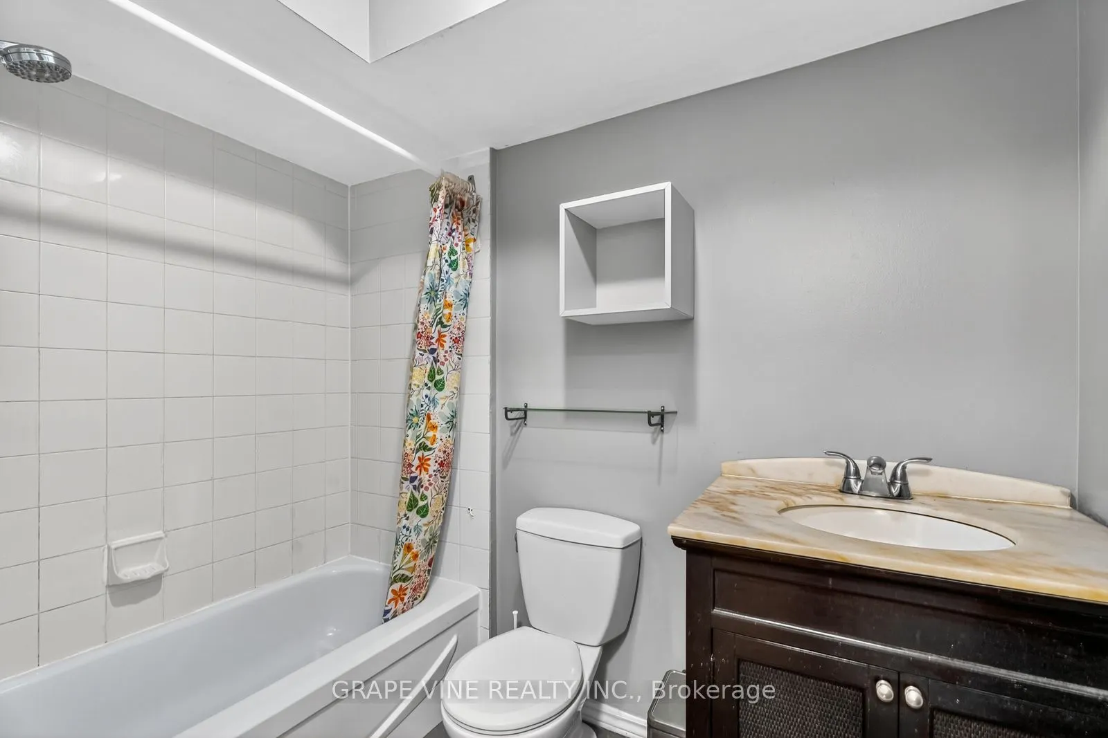 606 Tanguay Court, #6