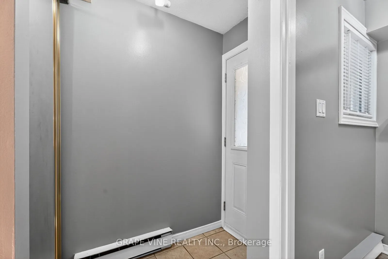 606 Tanguay Court, #6
