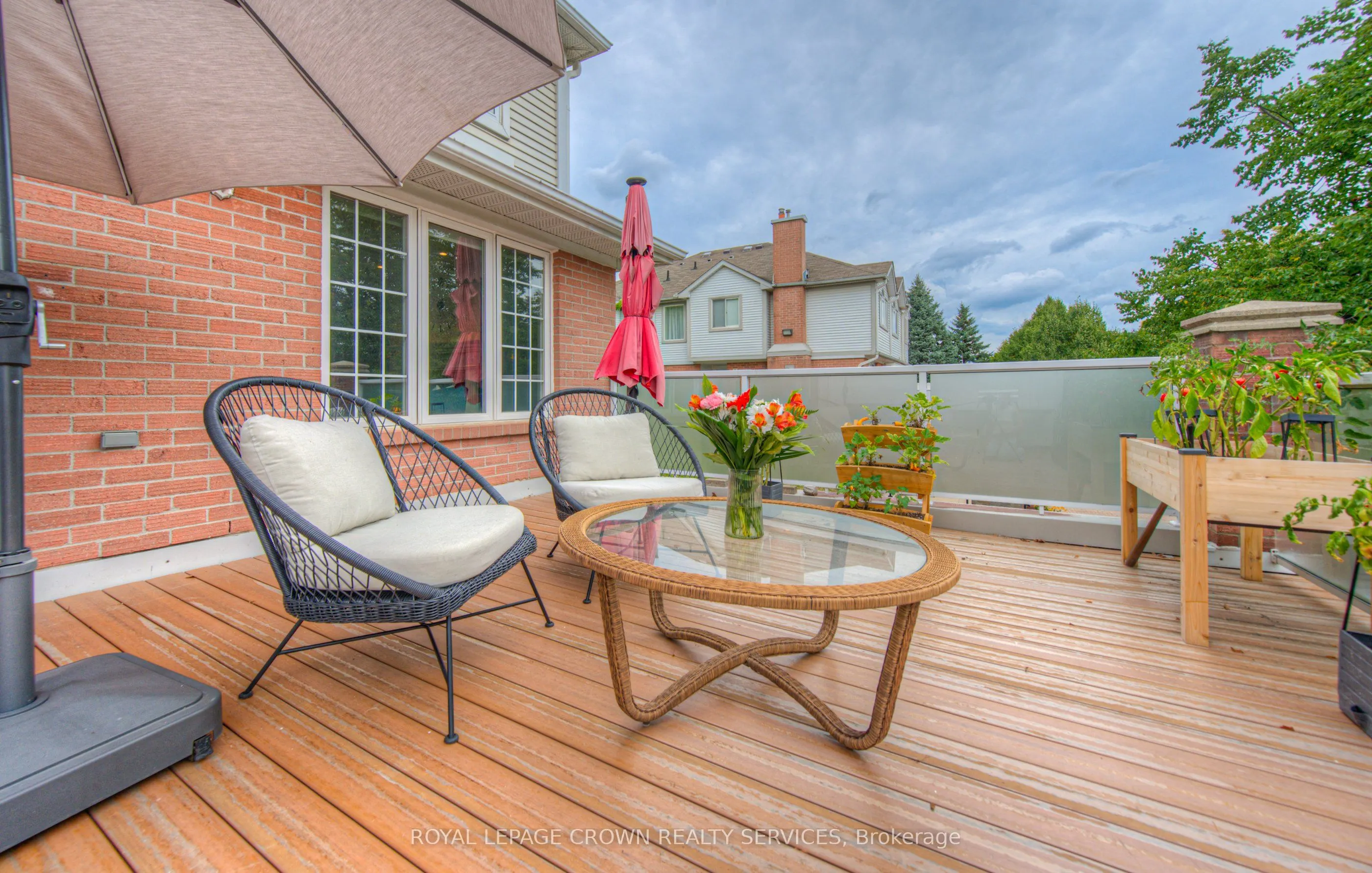 313 George Street N, #4