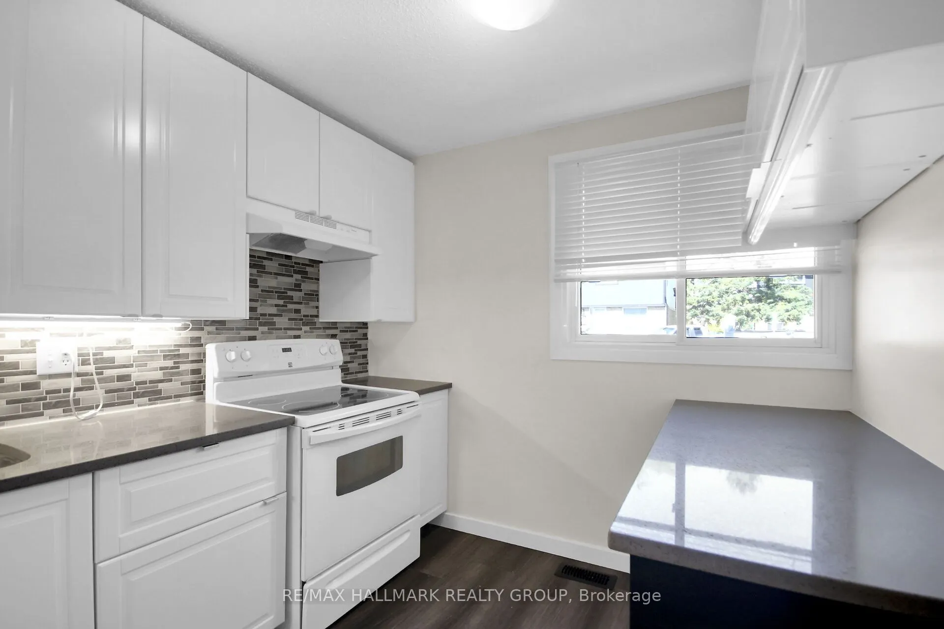3 Spring Grove Lane, #D
