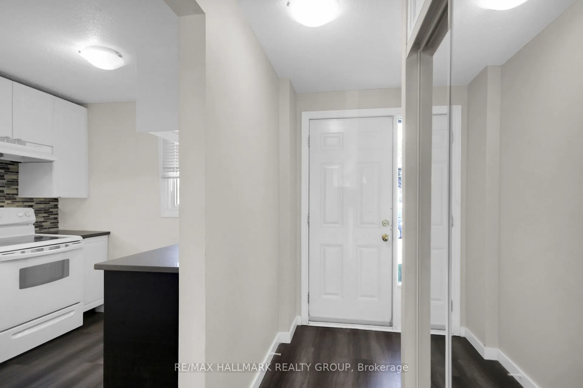 3 Spring Grove Lane, #D
