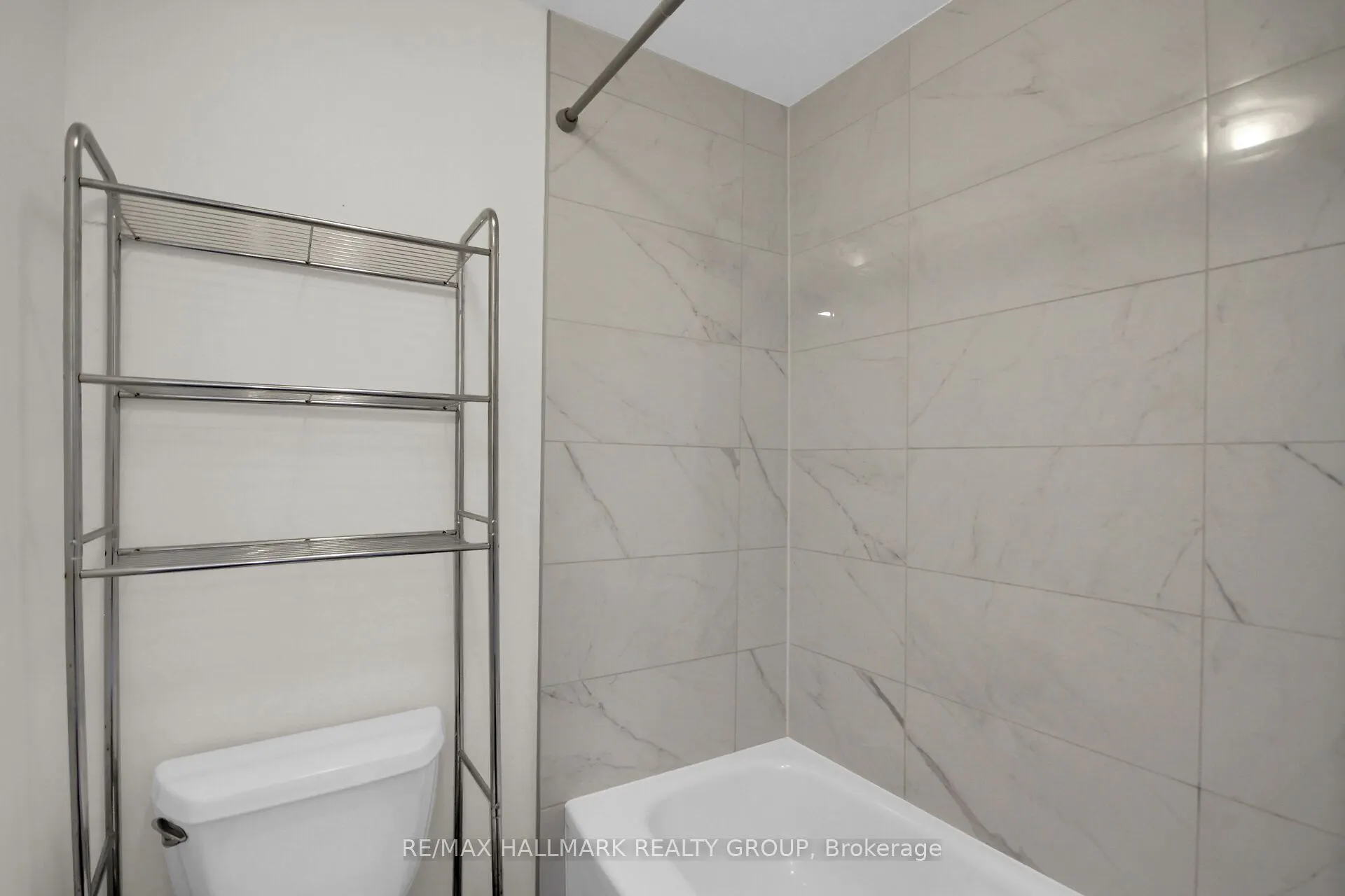 3 Spring Grove Lane, #D